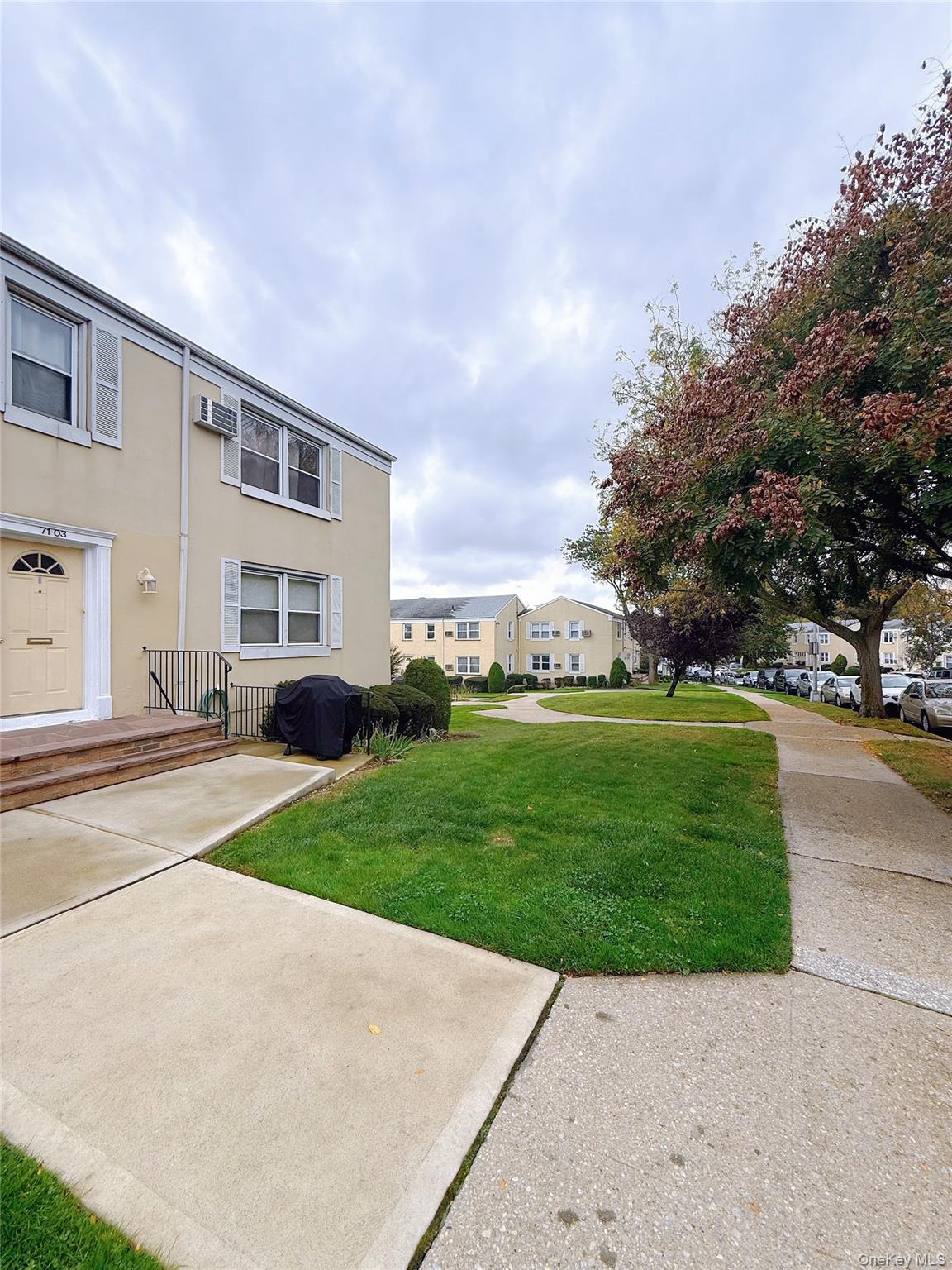 #1 photo, 7103 252 Street, クイーンズ区 Bellerose , NY 11426