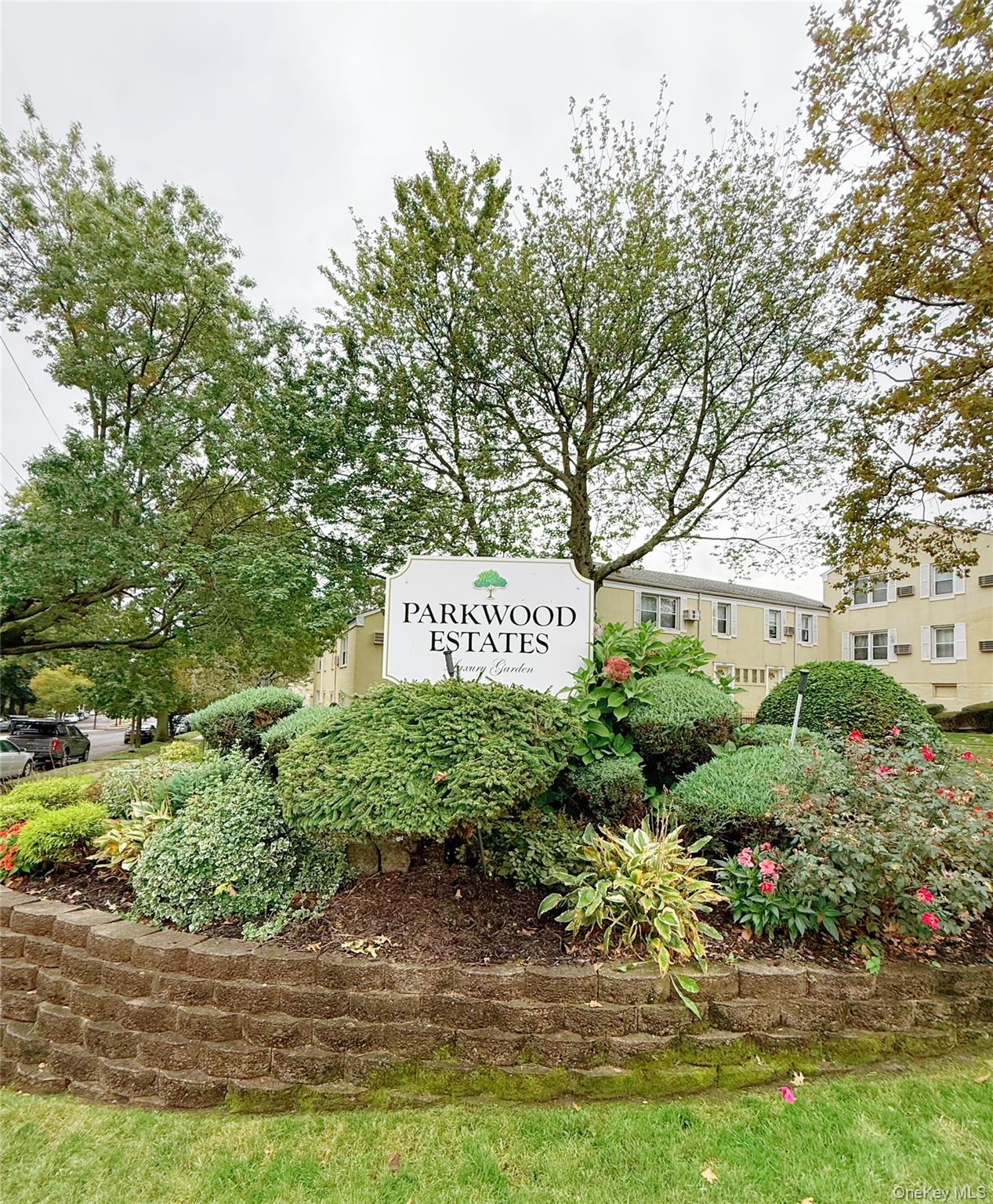 #7 photo, 7103 252 Street, クイーンズ区 Bellerose , NY 11426