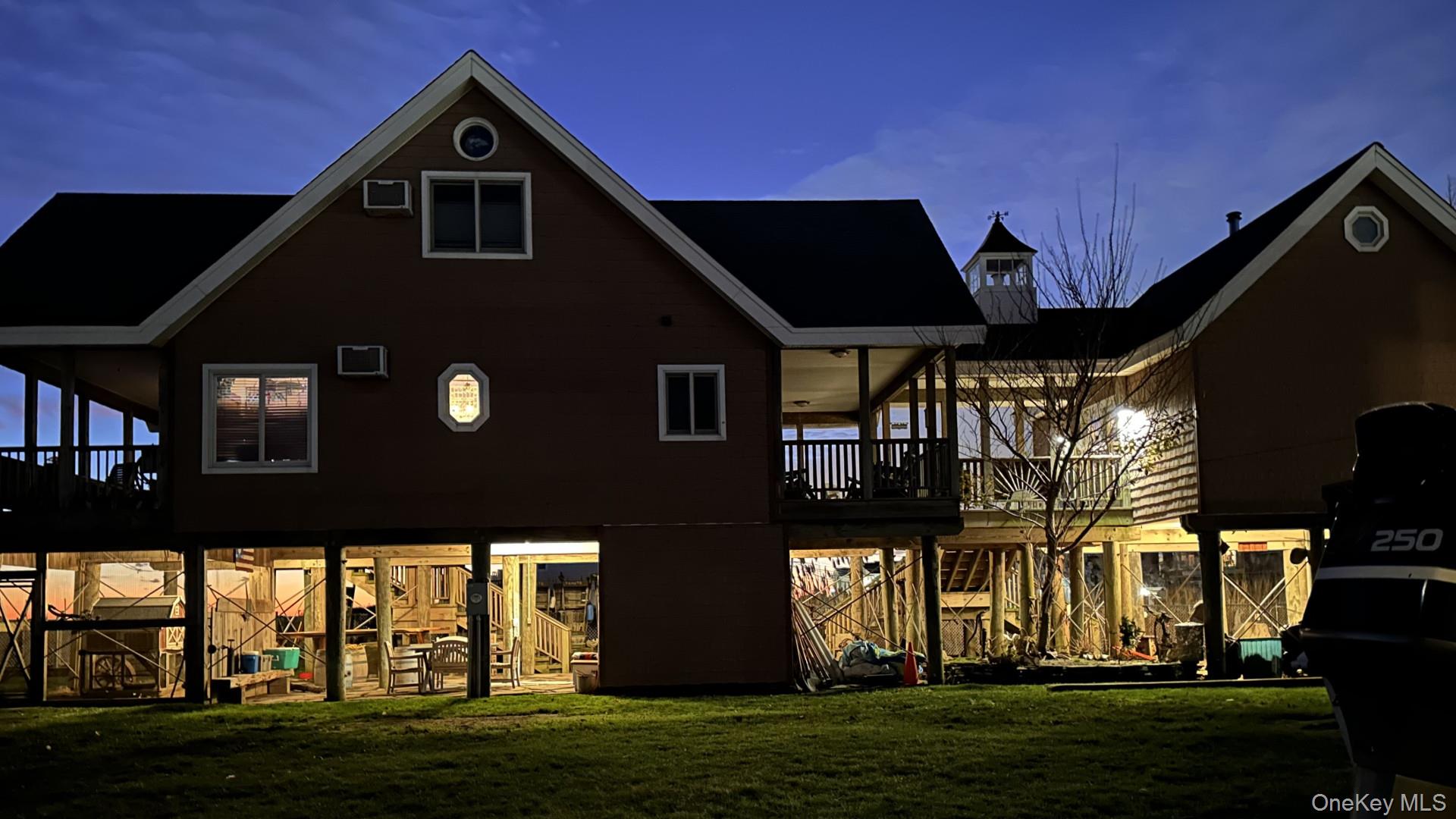 #4 photo, 49 Bayview Avenue, サフォーク郡 Lindenhurst , NY 11757