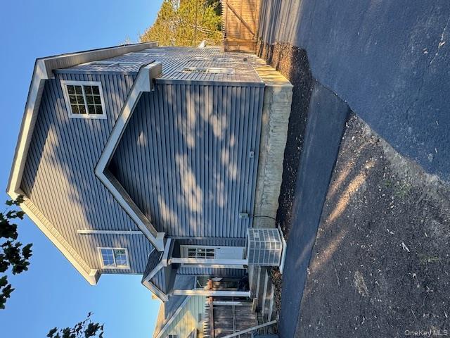 #7 photo, 28 Silver Street, サフォーク郡 Patchogue , NY 11772