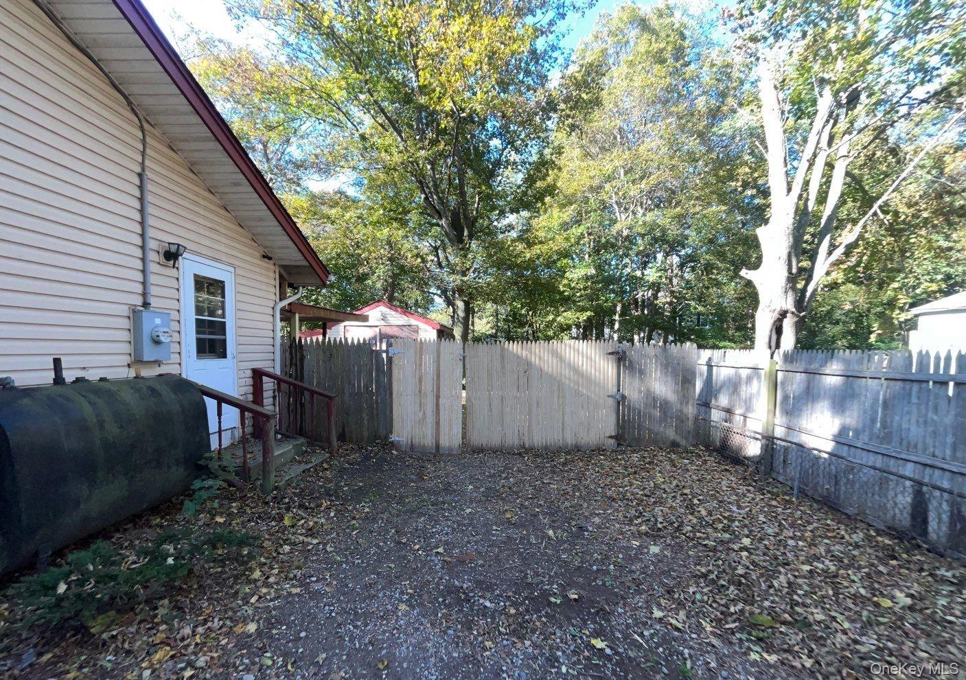 #10 photo, 266 Station Road, サフォーク郡 Bellport , NY 11713