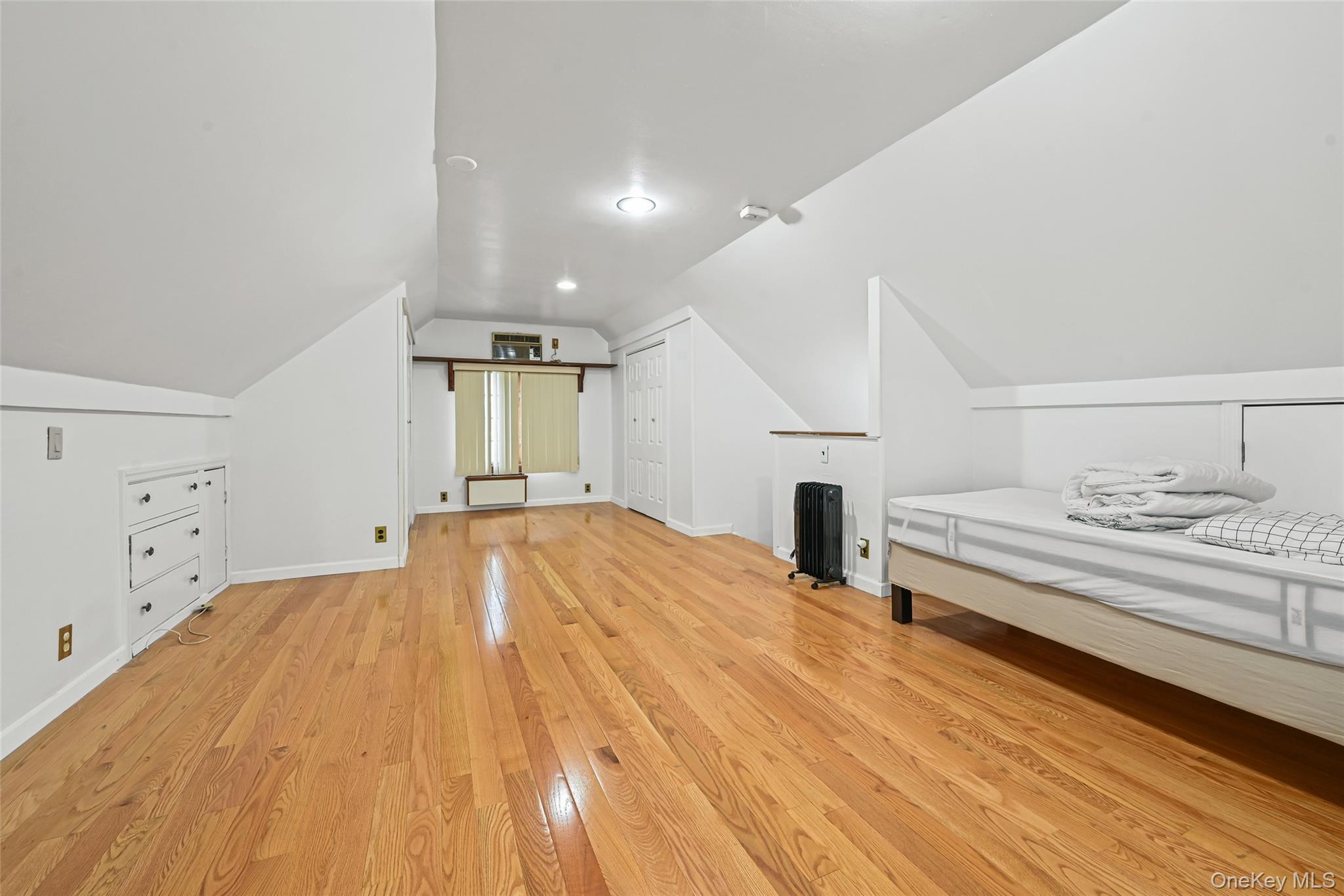 #9 photo, 181 Park Avenue, ナッソー郡 Williston Park , NY 11596