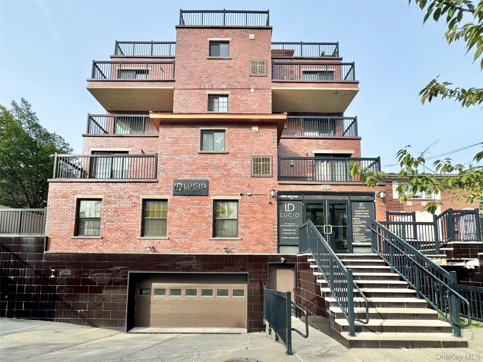 #1 photo, 87-16 Avon Street, クイーンズ区 Jamaica , NY 11432