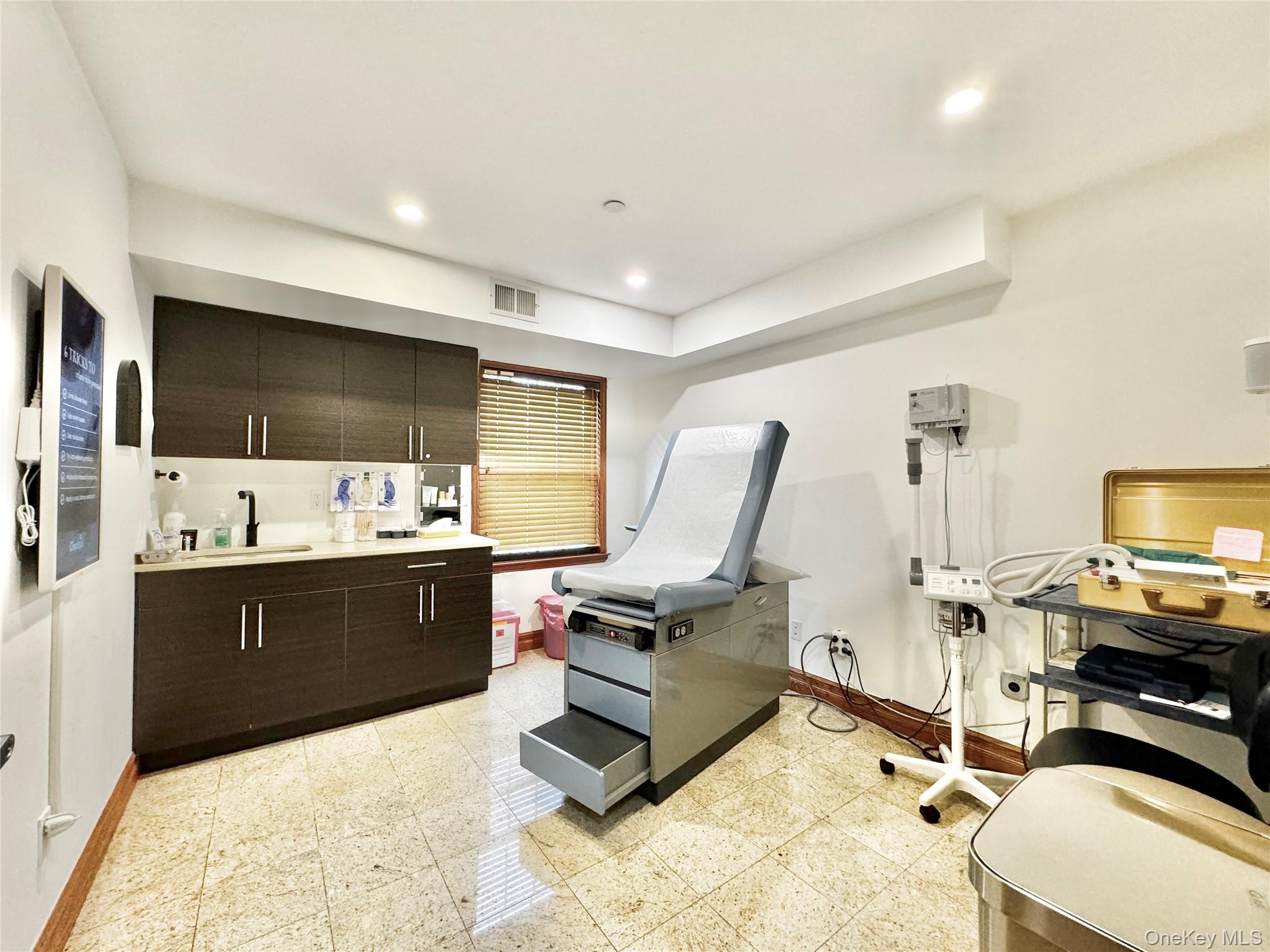 #12 photo, 87-16 Avon Street, クイーンズ区 Jamaica , NY 11432