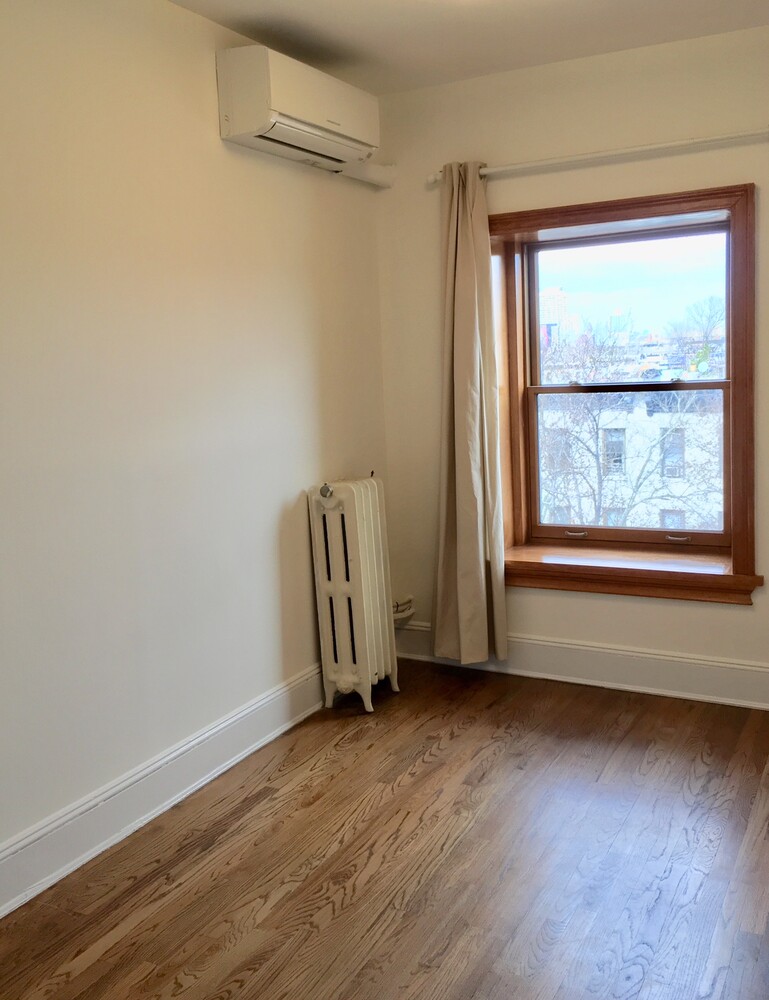 #4 photo, 494 3RD Street, Park Slope , NY 11215