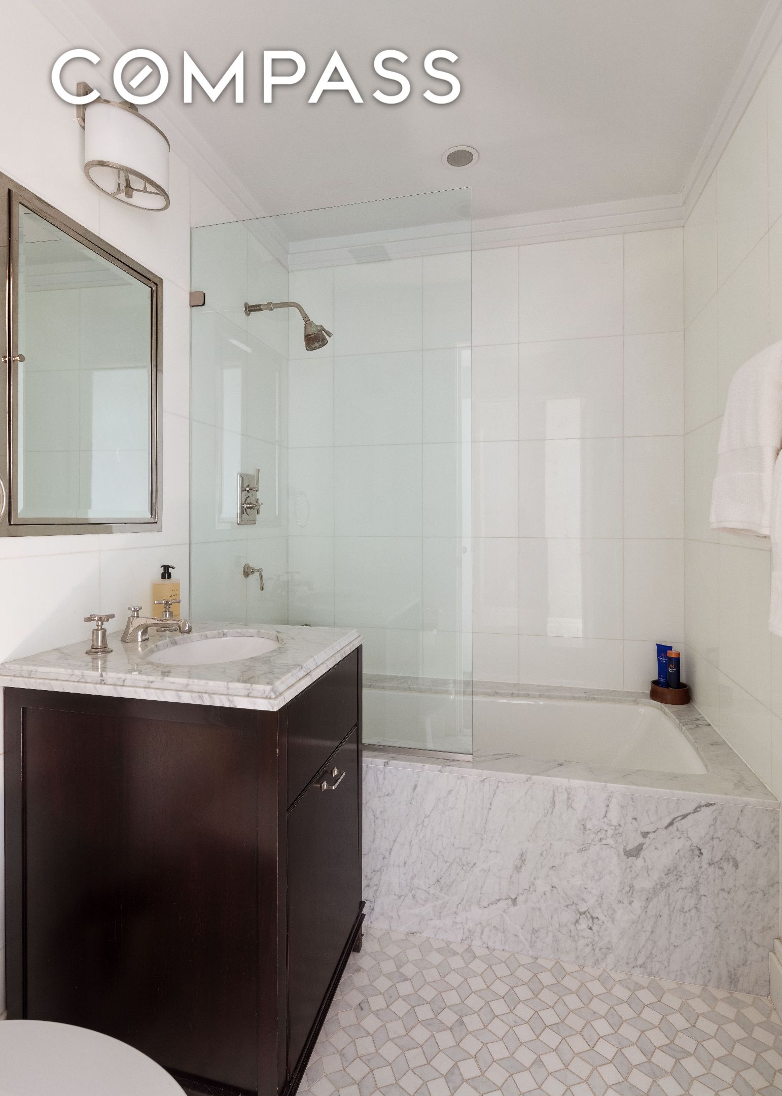 #12 photo, 31 W 11th Street, Greenwich Village , NY 10011