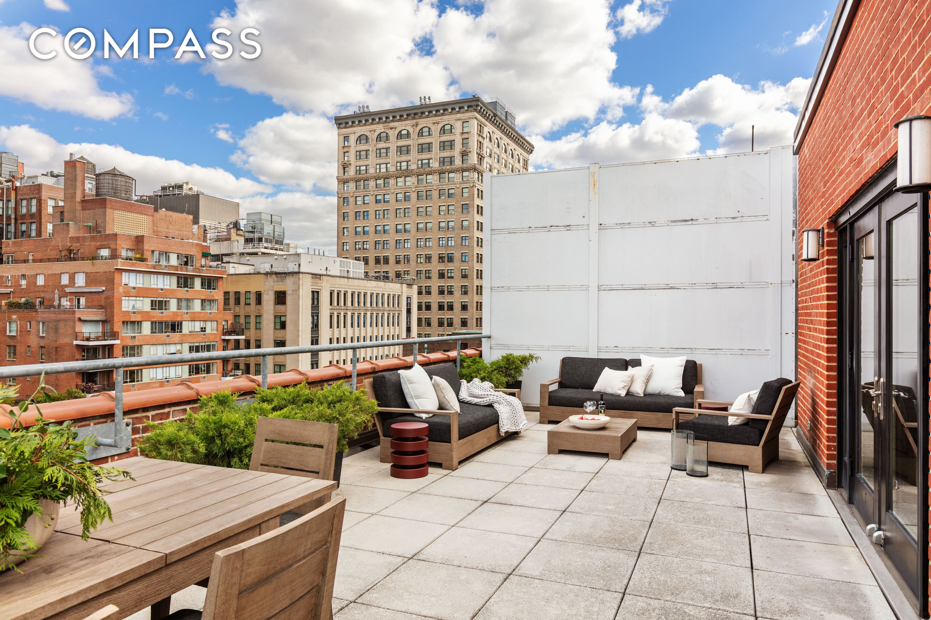 #19 photo, 31 W 11th Street, Greenwich Village , NY 10011