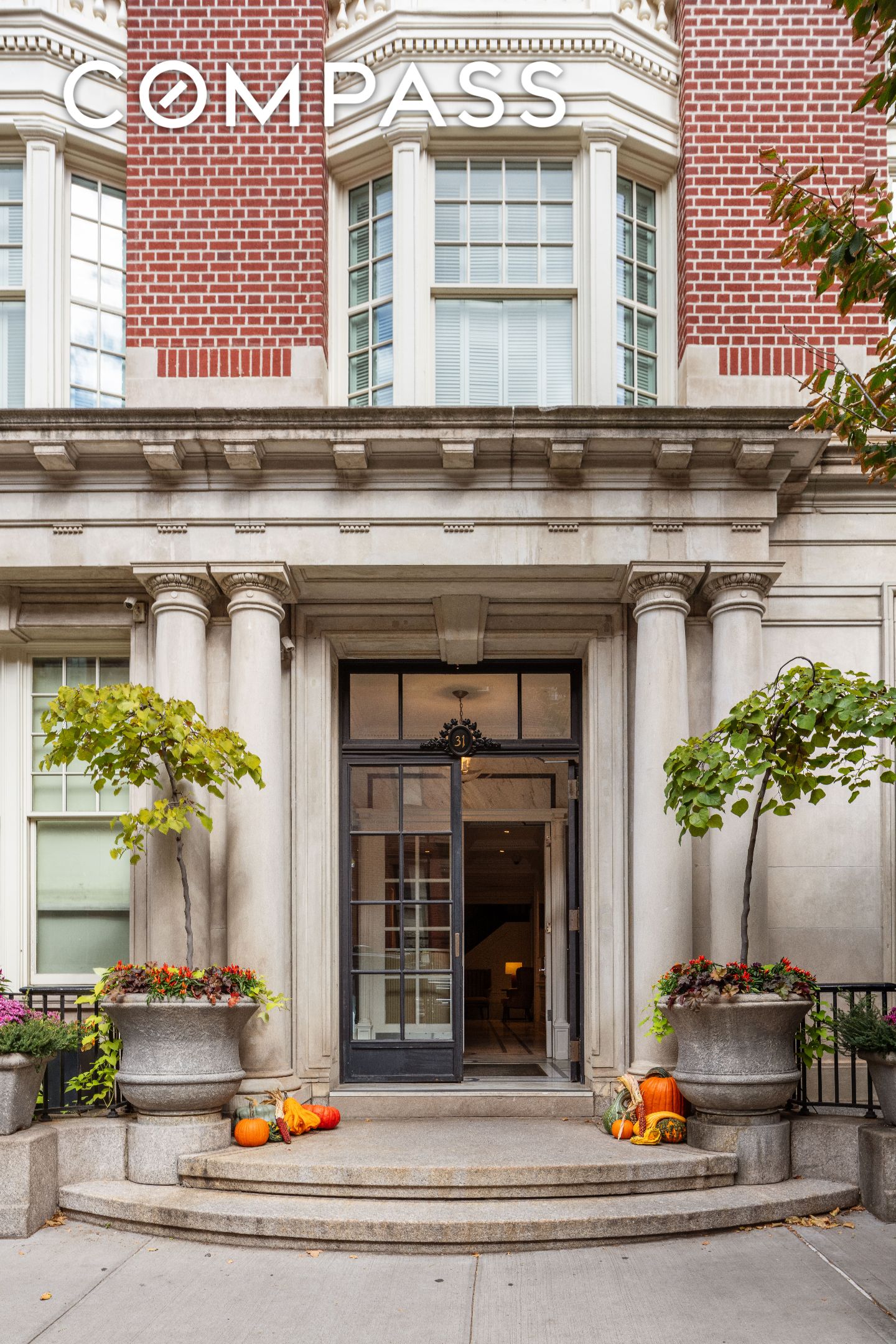 #20 photo, 31 W 11th Street, Greenwich Village , NY 10011