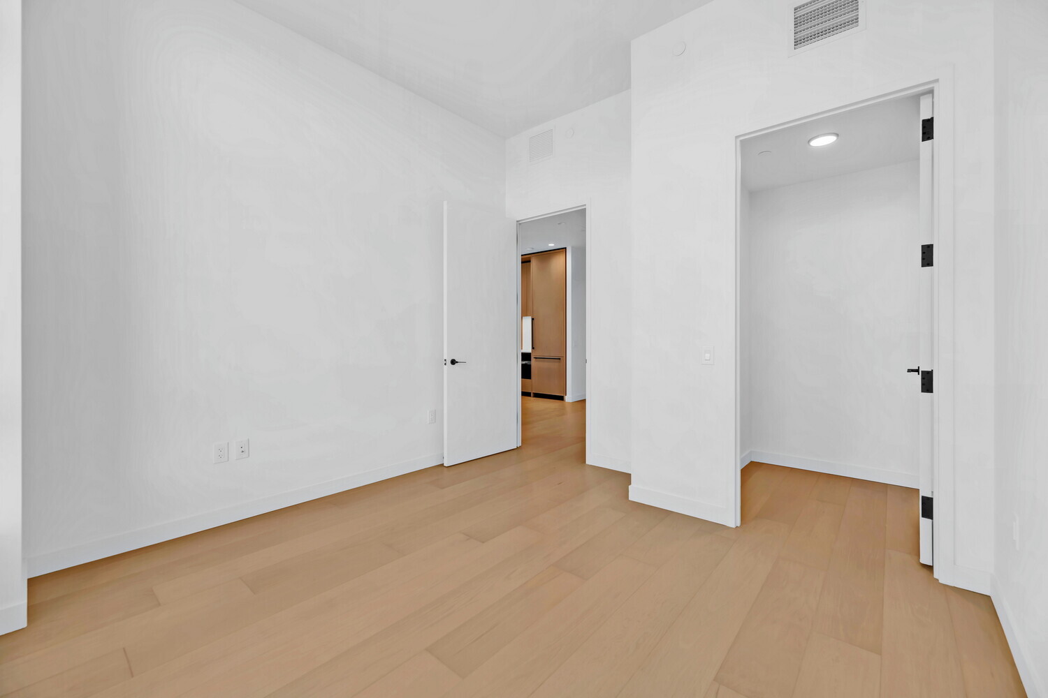 #15 photo, 480 KENT Avenue, ブルックリン区 Williamsburg,South , NY 11249