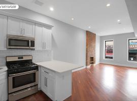 1419 ST JOHNS Place 房源照片 1