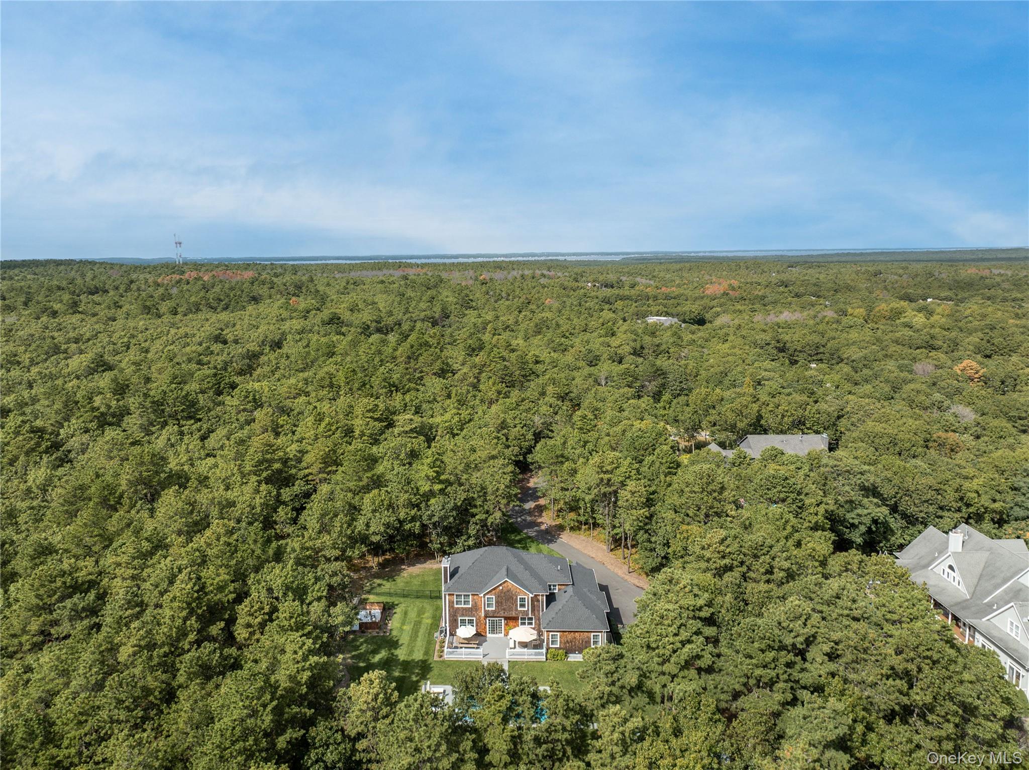 #4 photo, 6 Clara Drive, サフォーク郡 East Quogue , NY 11942