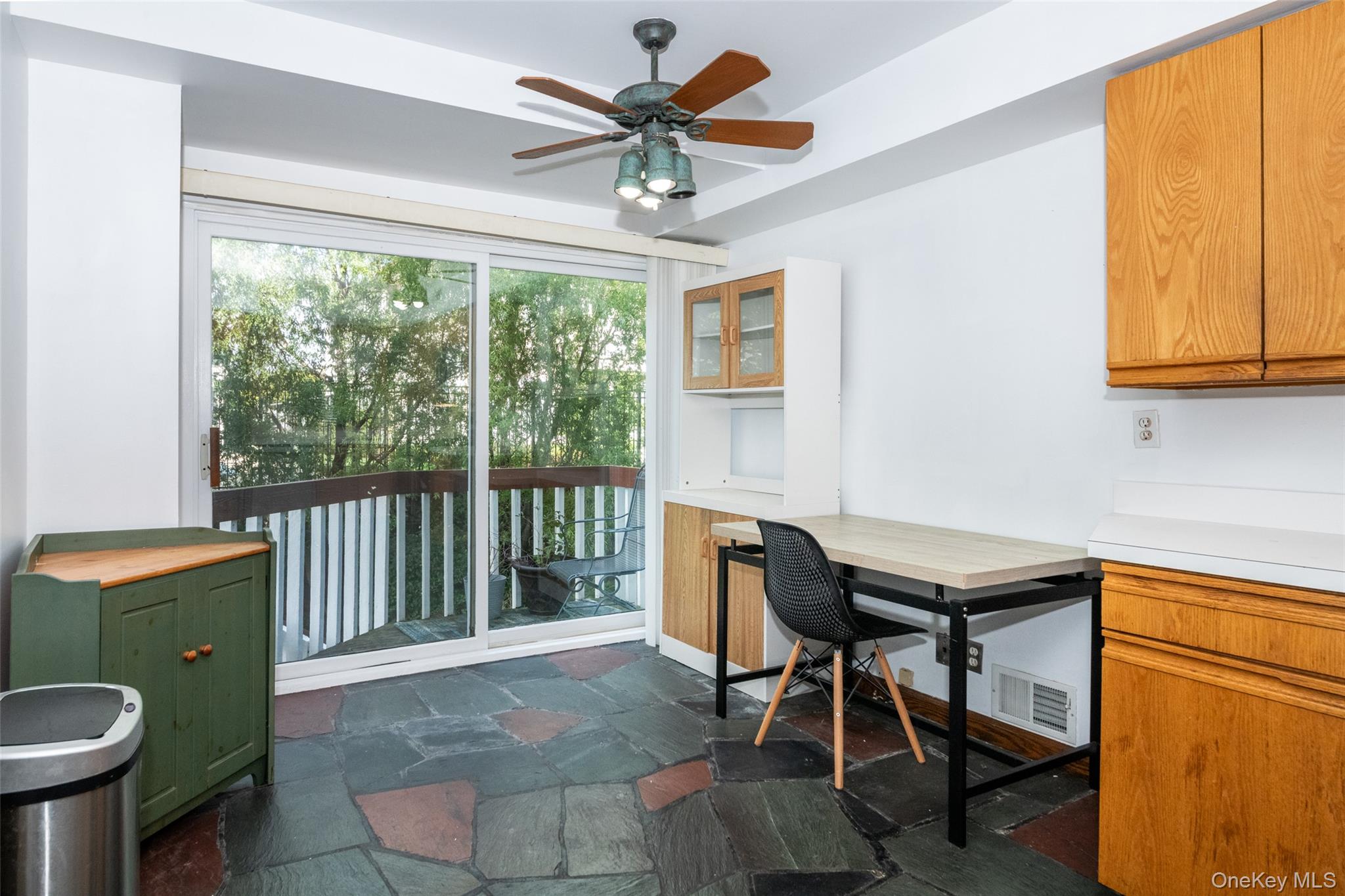 #9 photo, 18 Windward Lane, ブロンクス区 Bronx , NY 10464