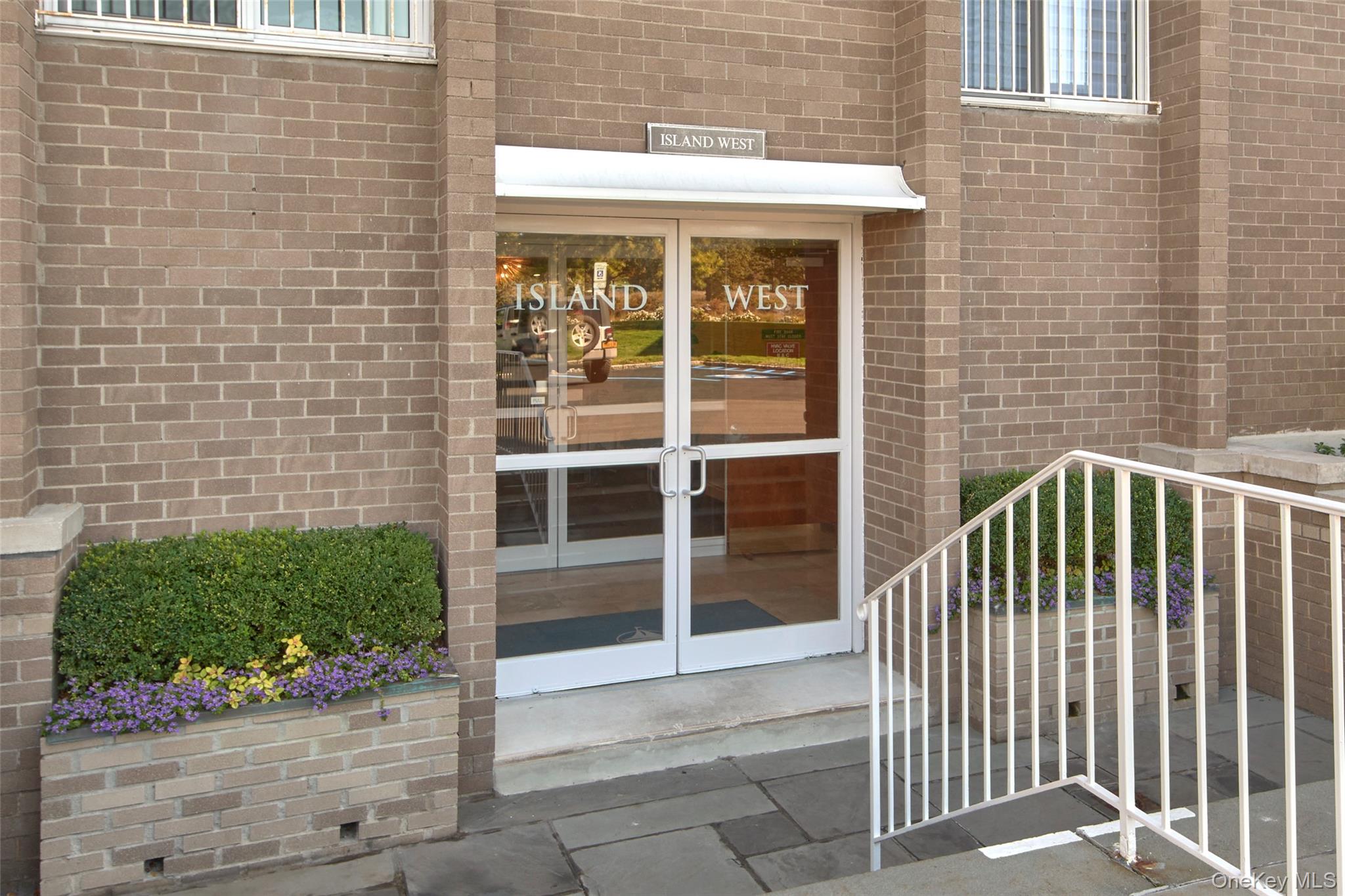 #2 photo, 720 Milton Road, Rye , NY 10580