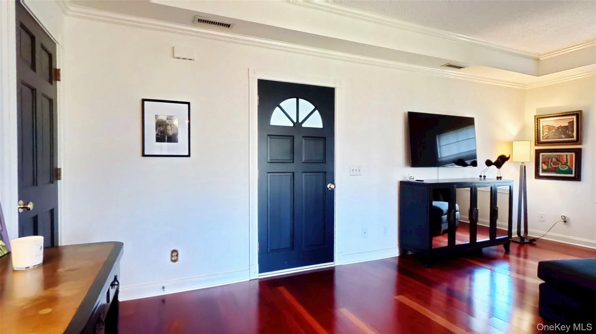 #6 photo, 136 High Point Circle, Newburgh , NY 12550