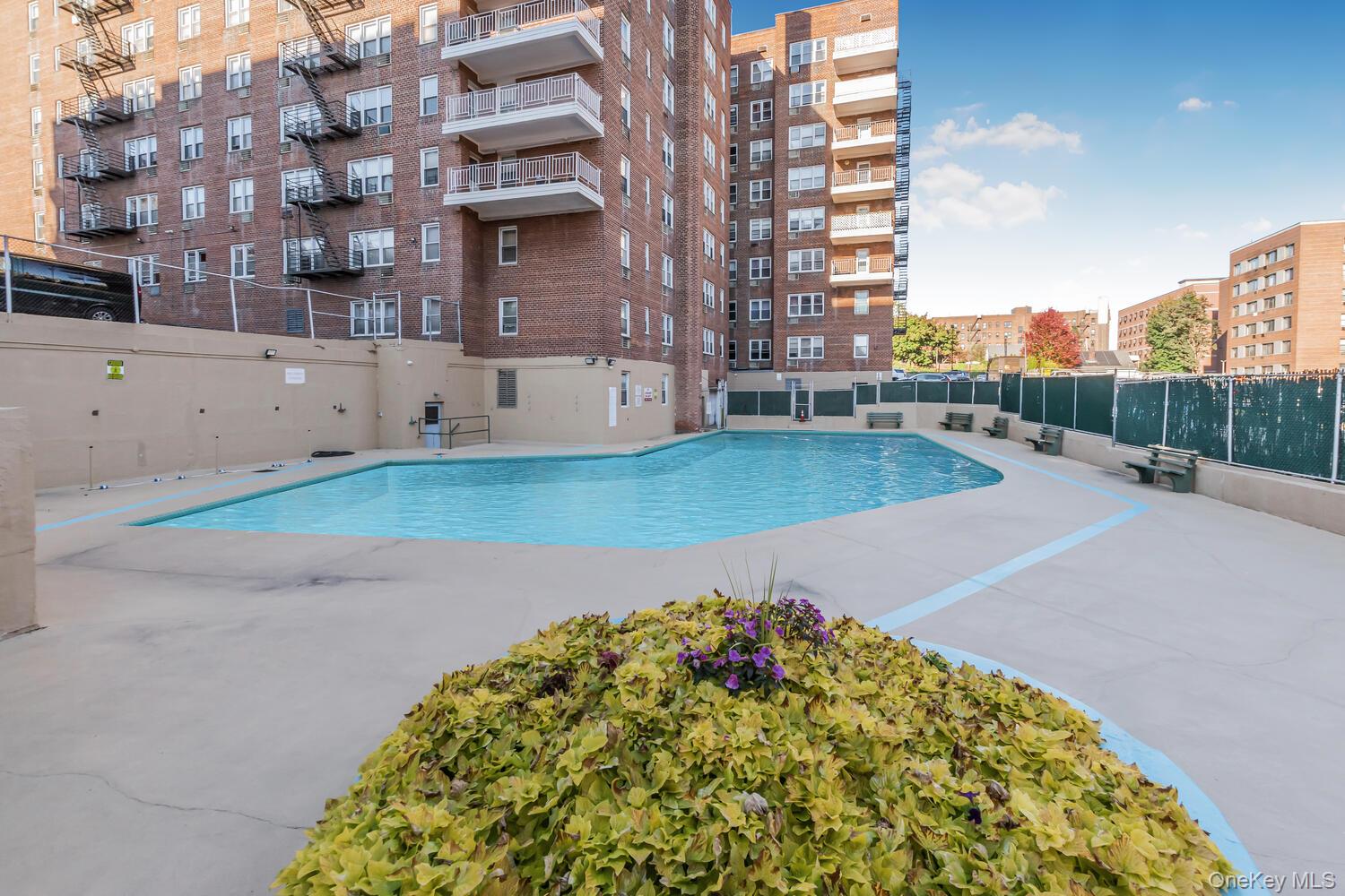 #10 photo, 365 Bronx River Road, Yonkers , NY 10704