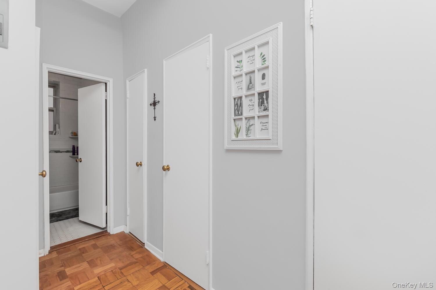 #5 photo, 365 Bronx River Road, Yonkers , NY 10704