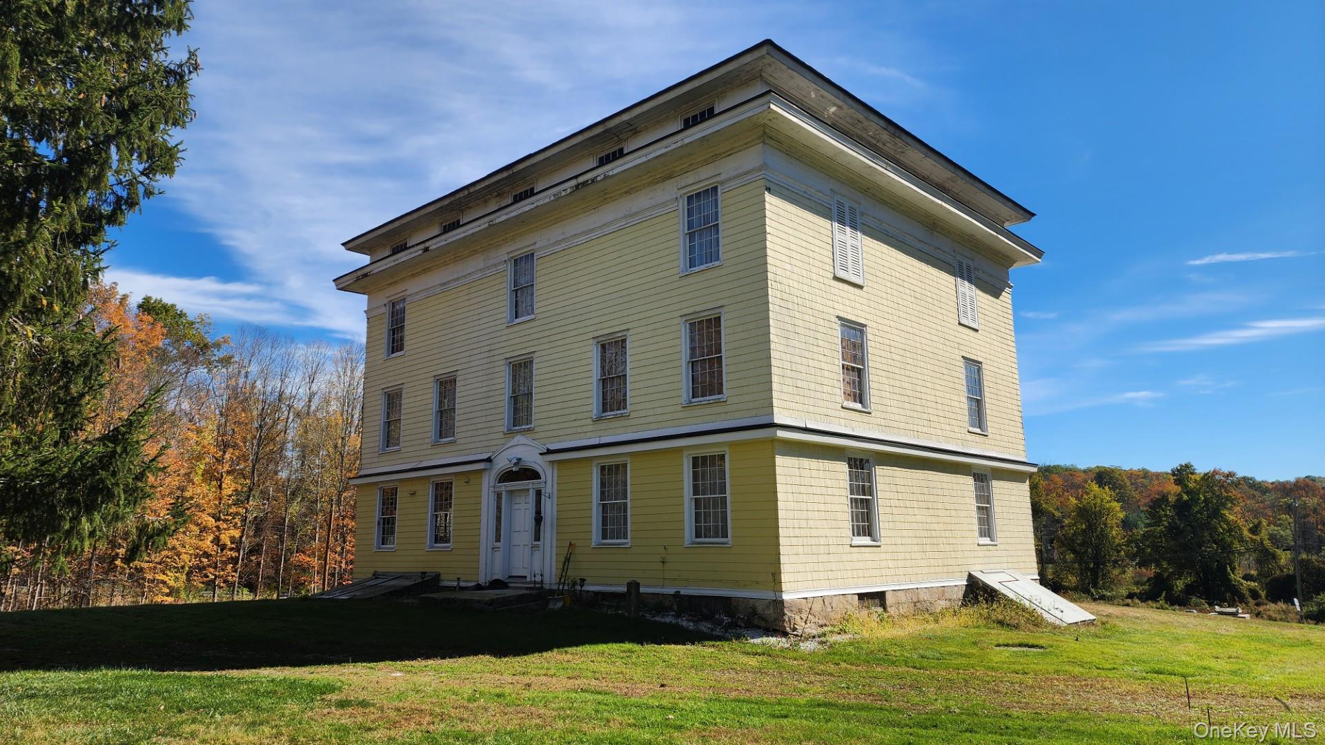 #3 photo, 175 Waccabuc Road, Goldens Bridge , NY 10526