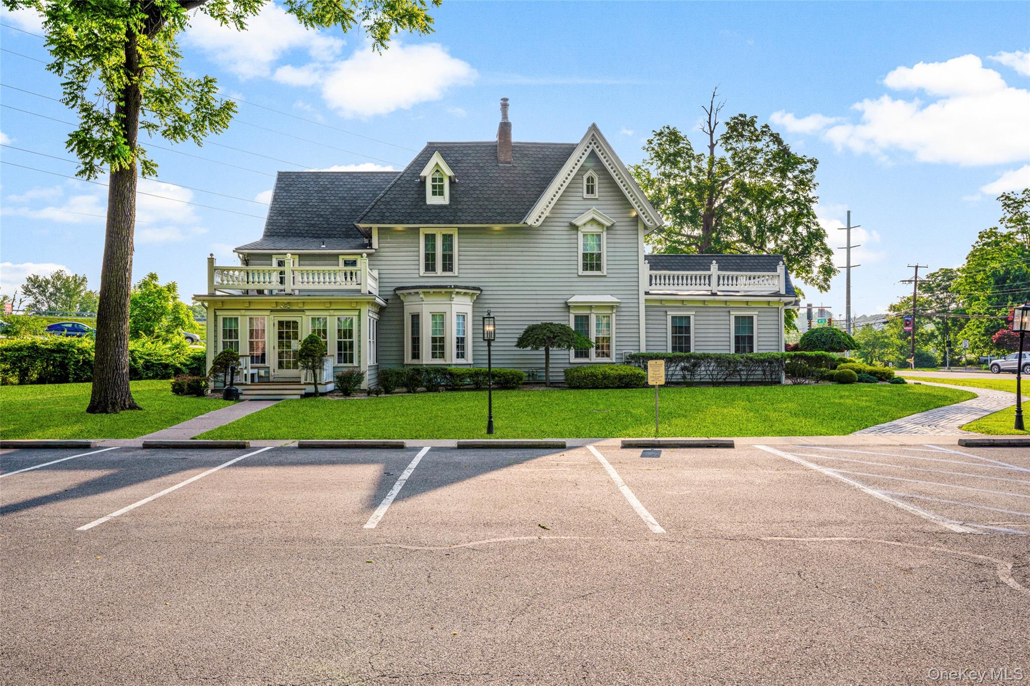 #5 photo, 892 Main Street, Fishkill , NY 12524