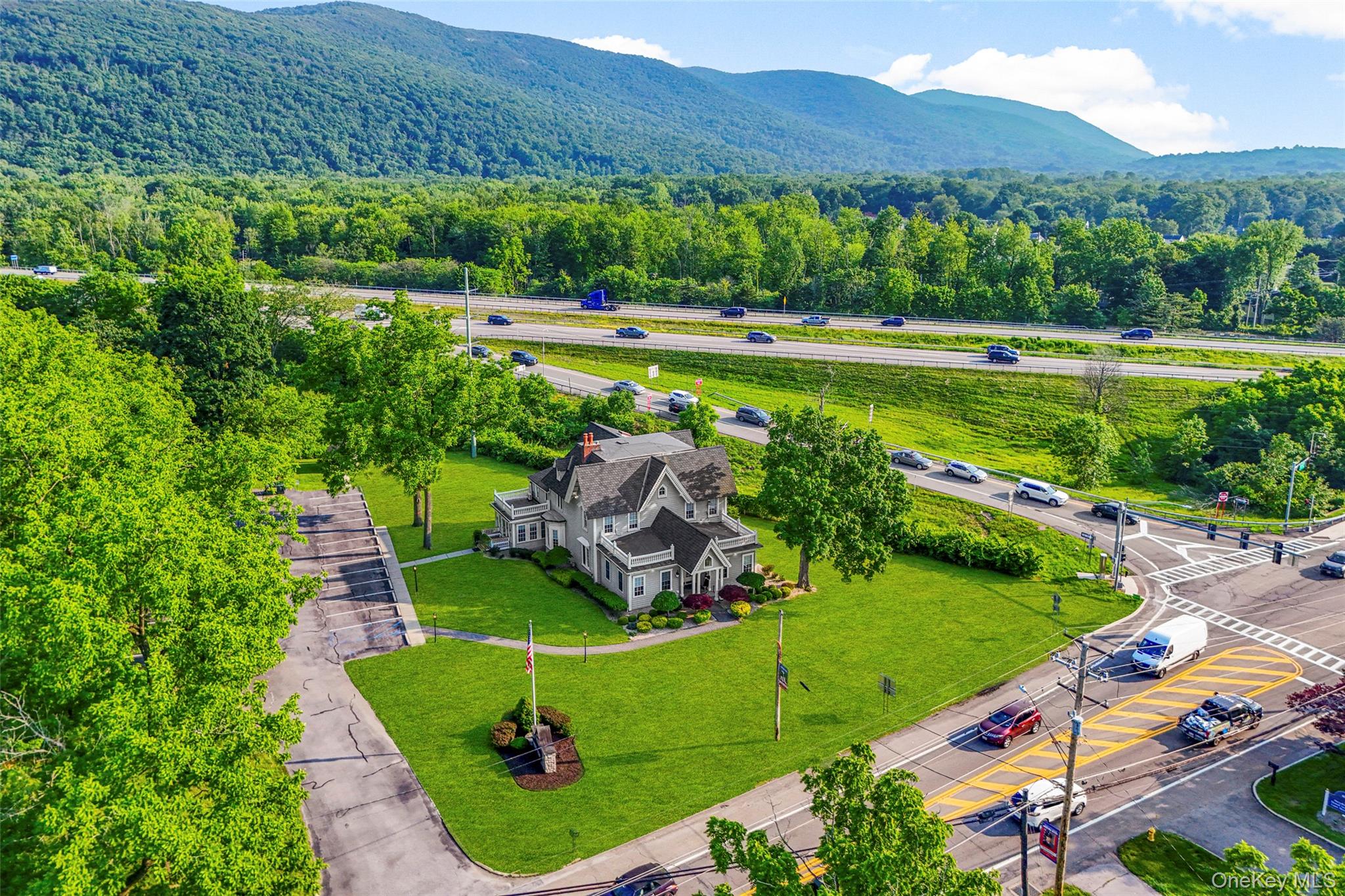 #8 photo, 892 Main Street, Fishkill , NY 12524