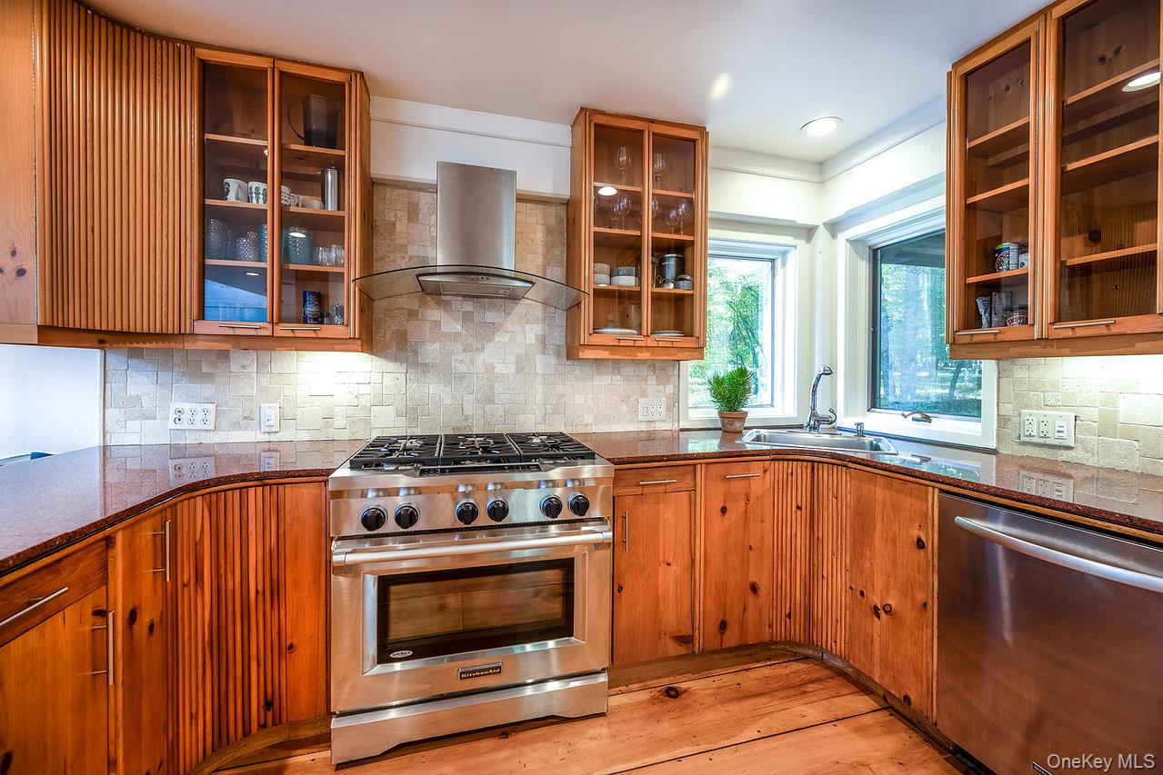 #7 photo, 31-35 Hovi Lane, Kingston , NY 12401