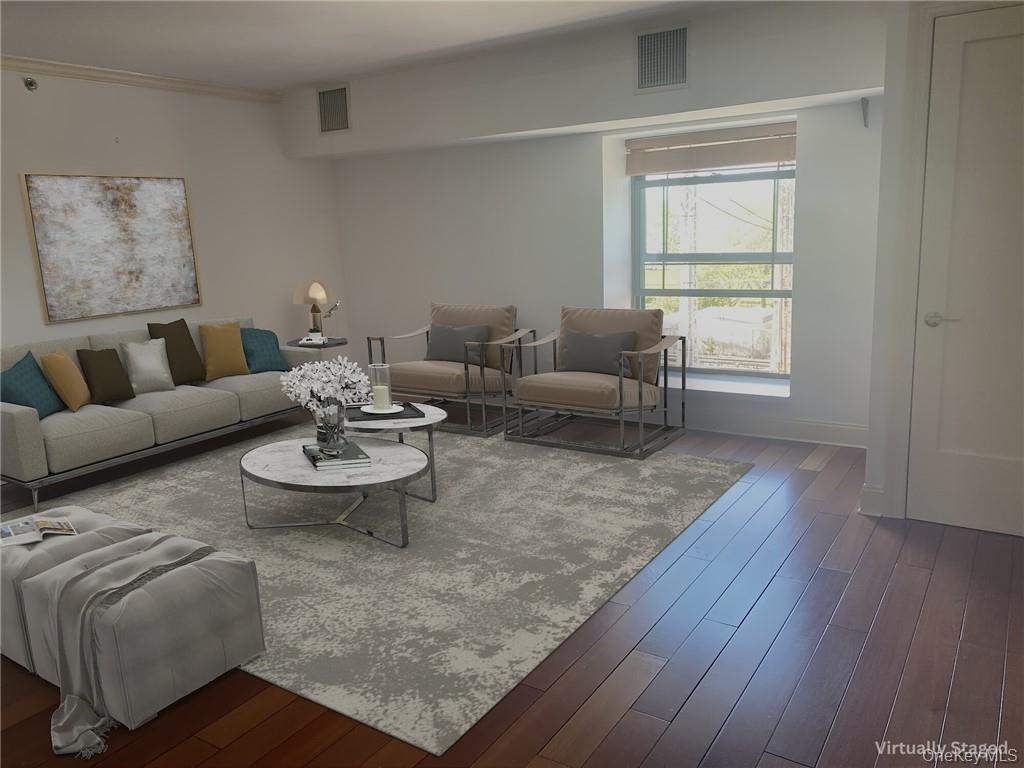 #6 photo, 1 S Astor Street, Irvington , NY 10533