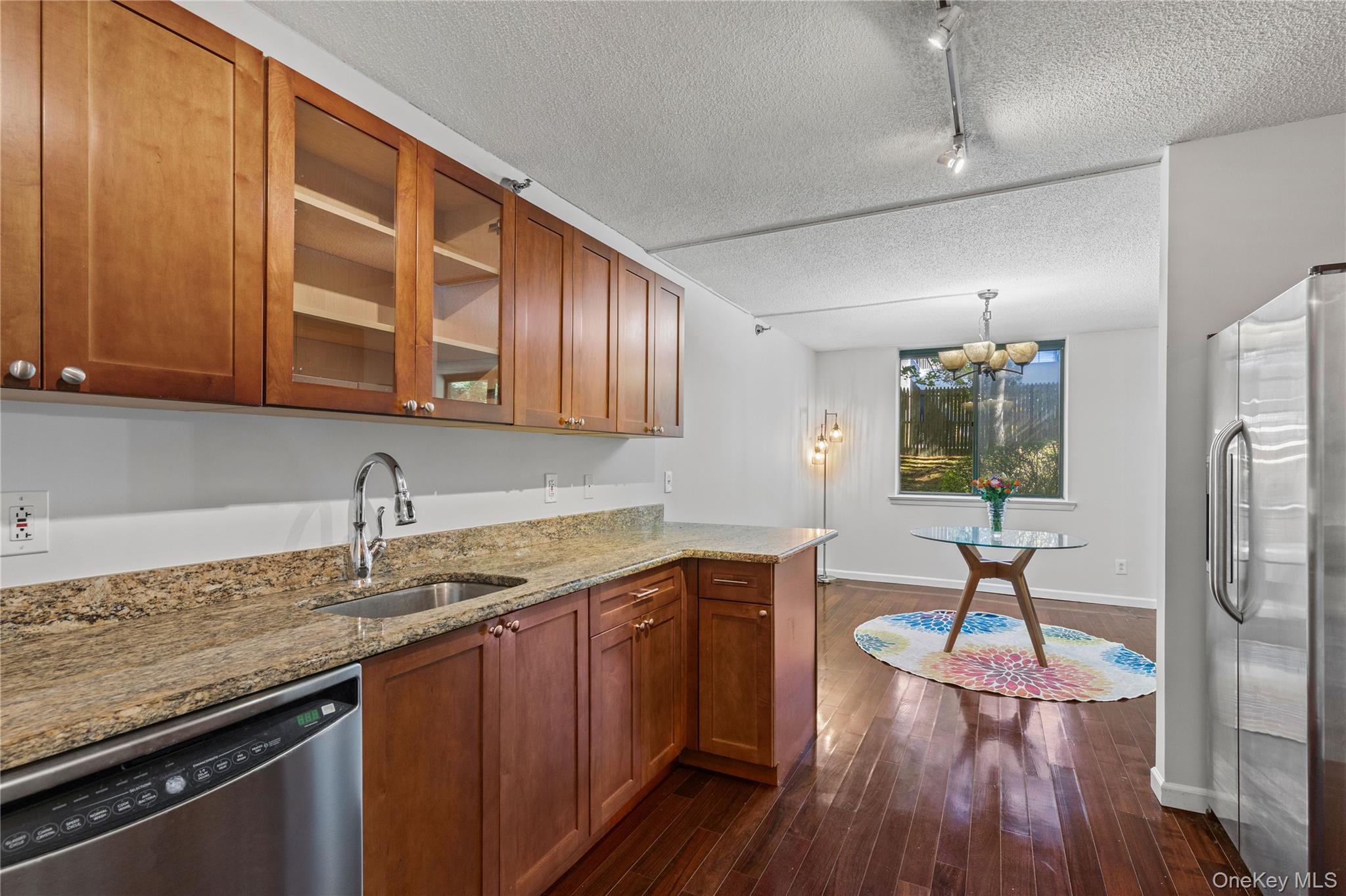 #3 photo, 302 Church Street, White Plains , NY 10603