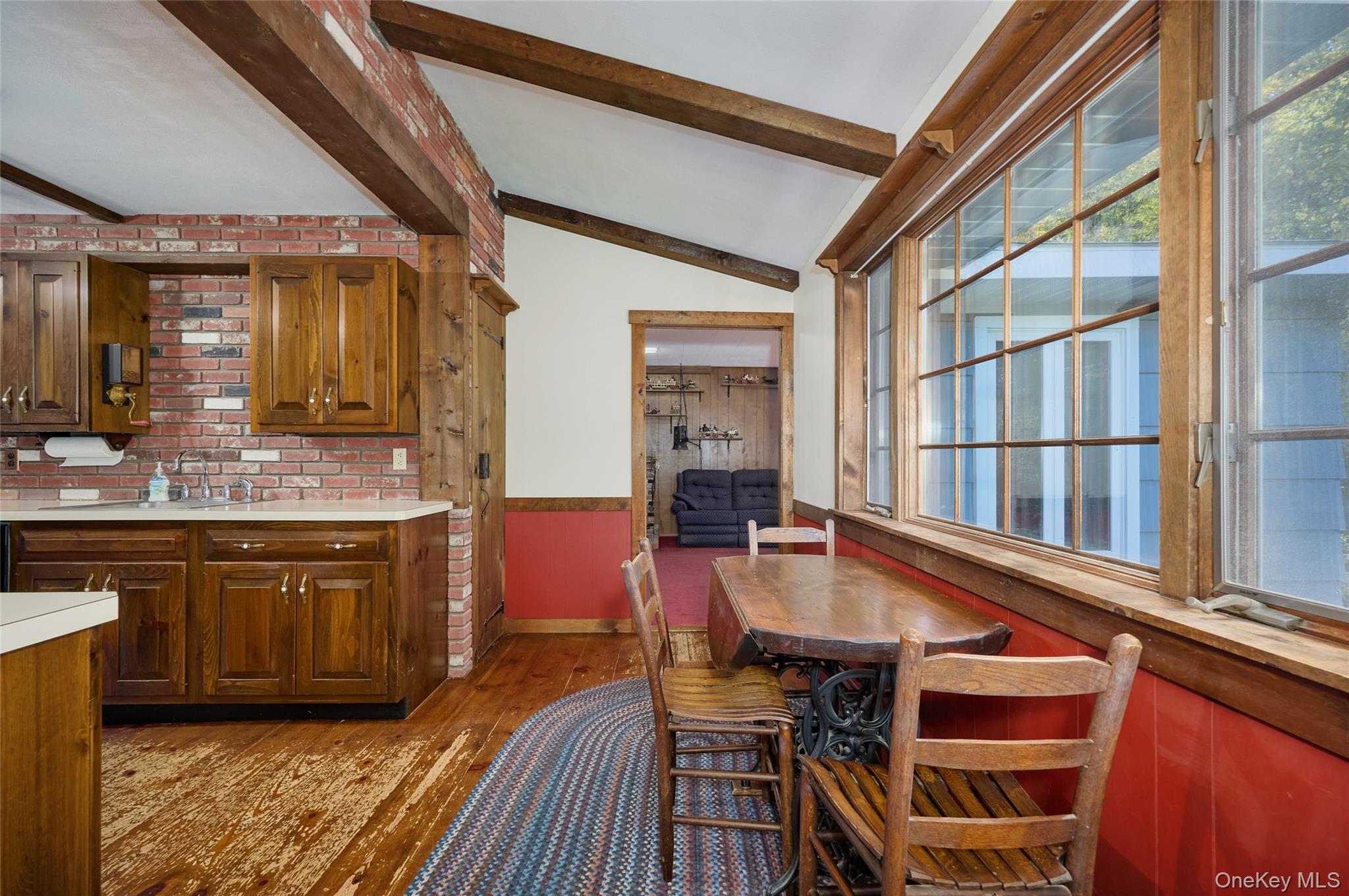 #11 photo, 44 Morris Drive, Hyde Park , NY 12538