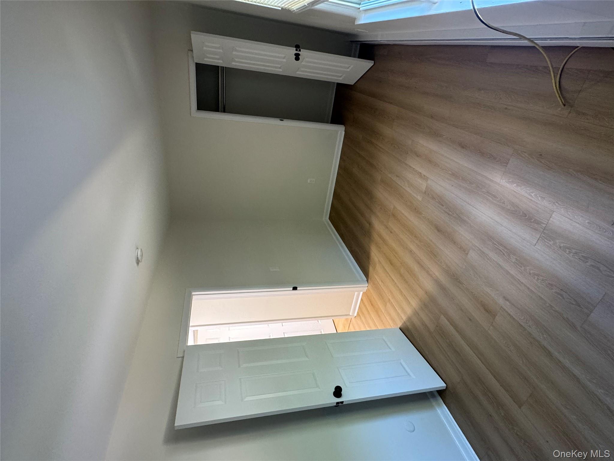 #6 photo, 98 E Market Street, Hyde Park , NY 12538