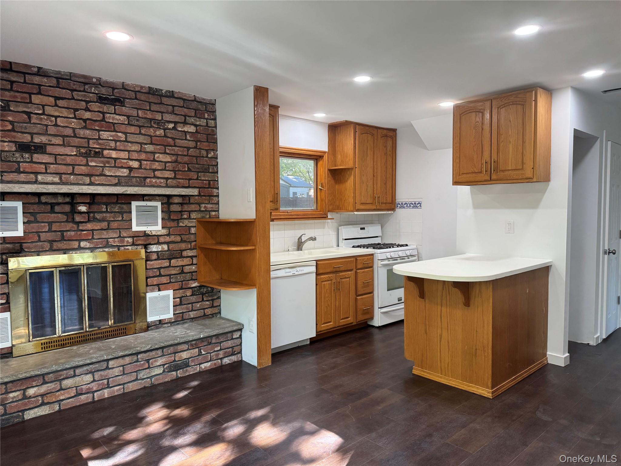 #11 photo, 62 Washington Street, Nyack , NY 10960