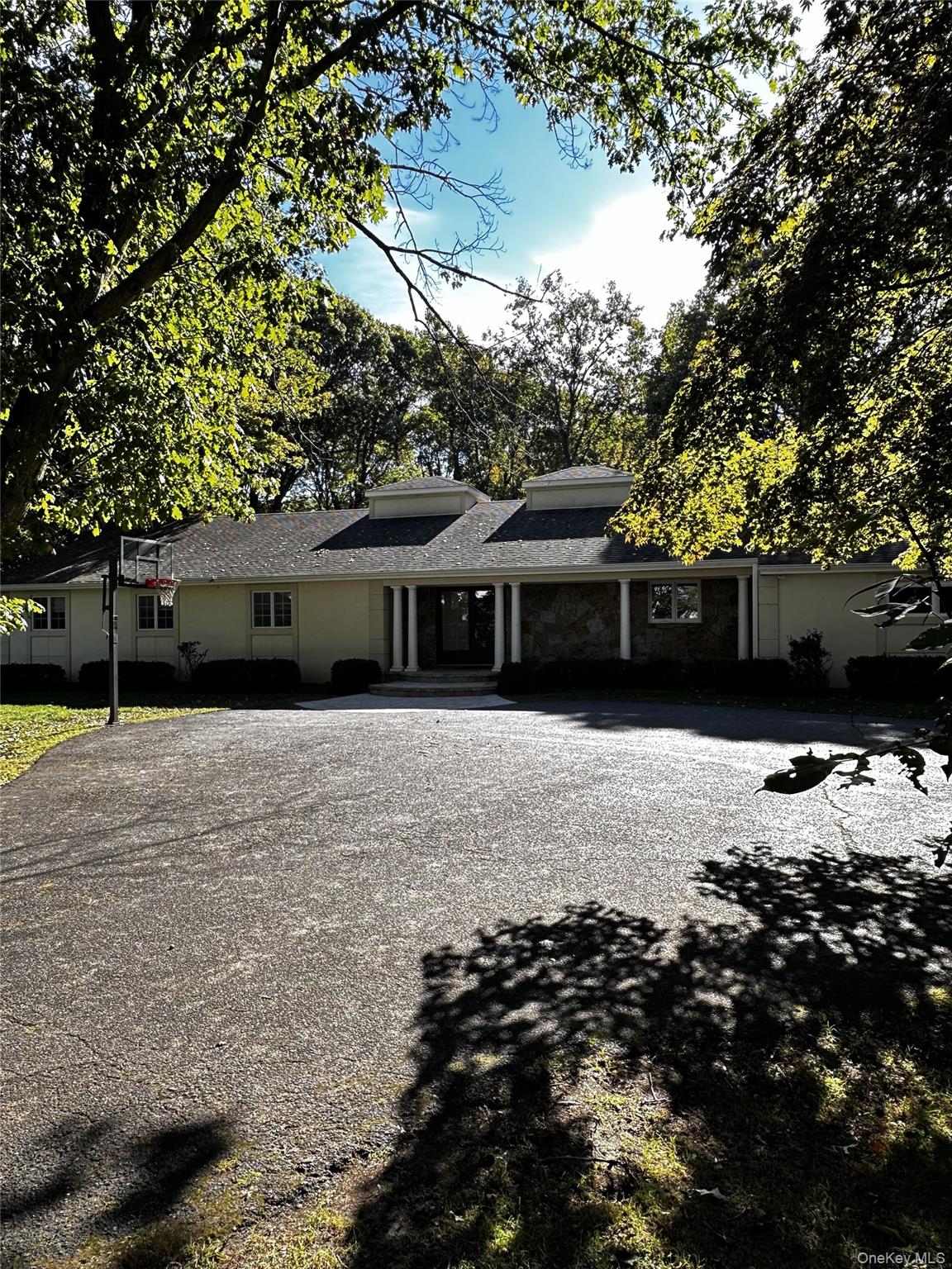 #1 photo, 20 Seaside Drive, サフォーク郡 Belle Terre , NY 11777