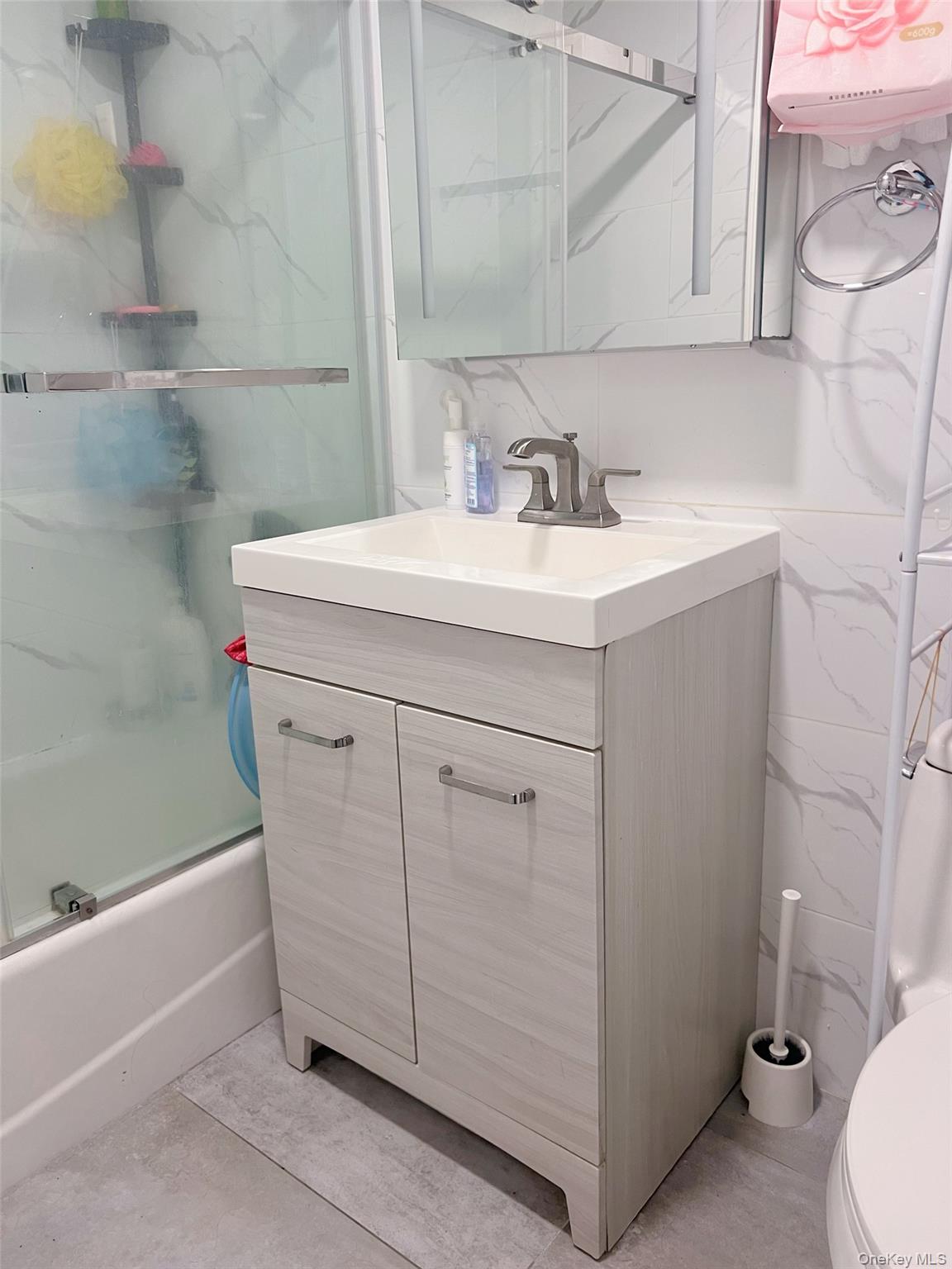 #11 photo, 135-10 35th Avenue, Flushing , NY 11354