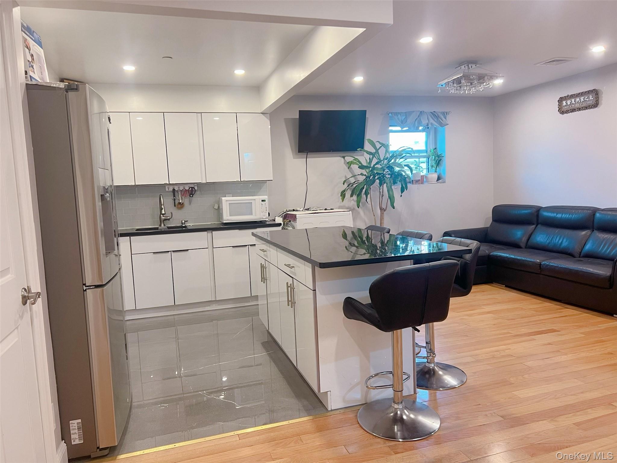 #3 photo, 135-10 35th Avenue, Flushing , NY 11354