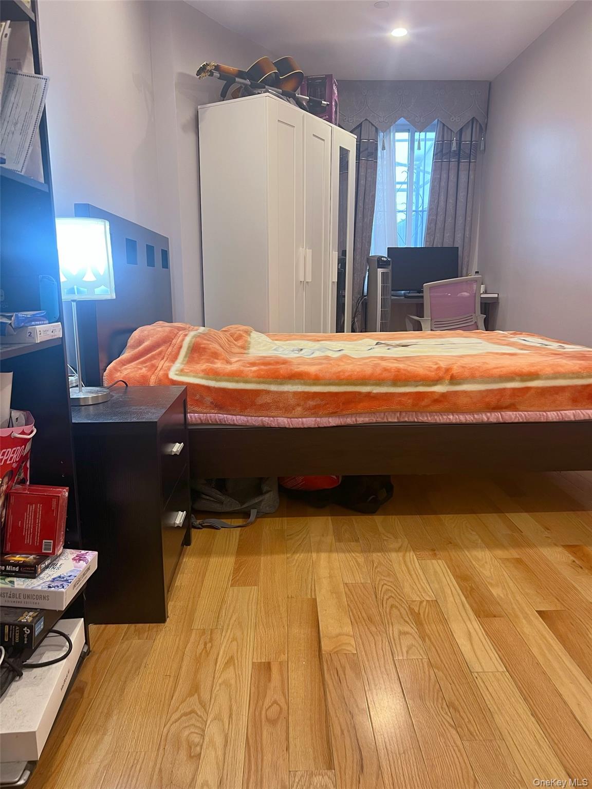 #7 photo, 135-10 35th Avenue, Flushing , NY 11354