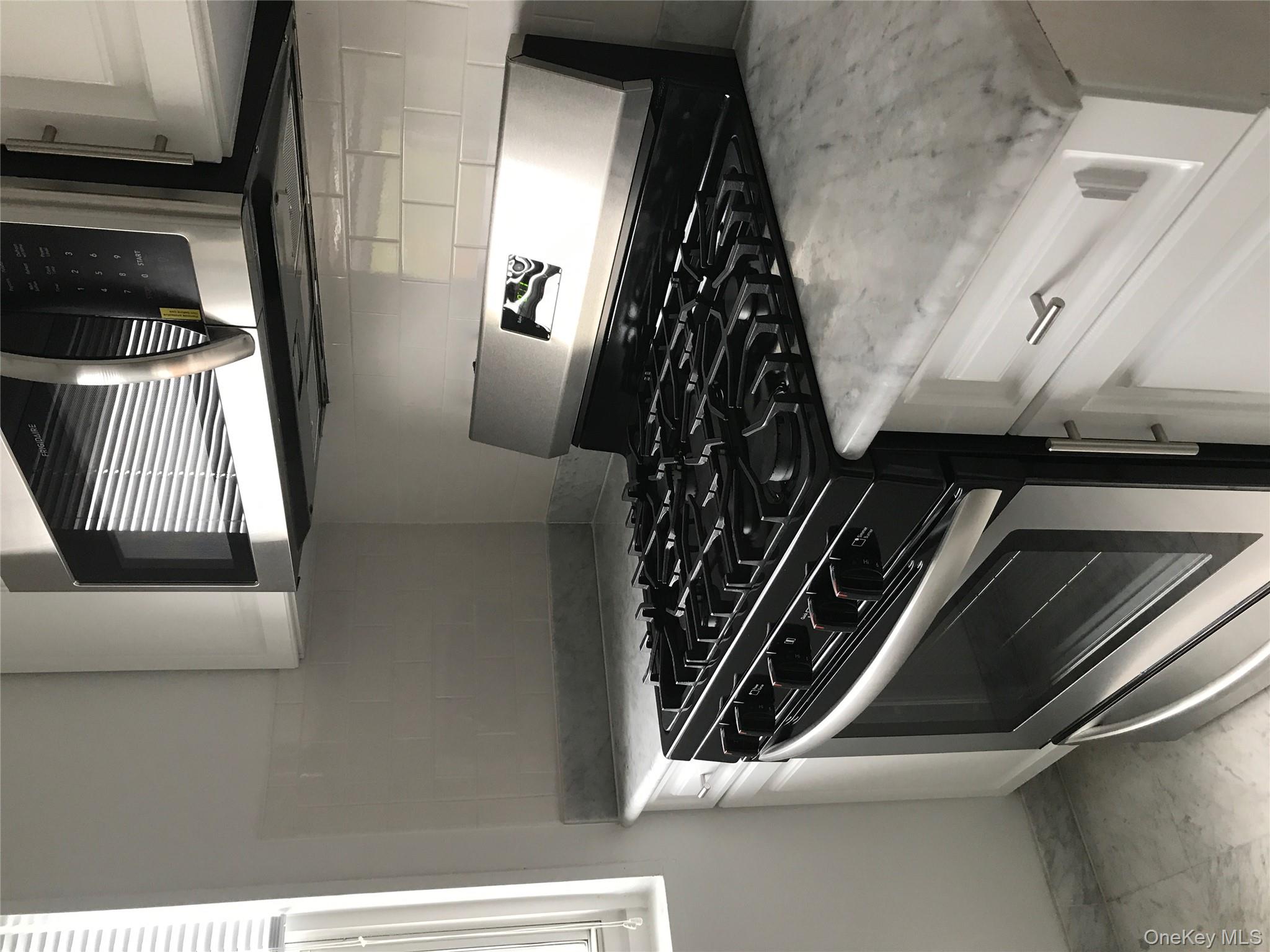 #6 photo, 11 Schenck Avenue, ナッソー郡 Great Neck , NY 11021