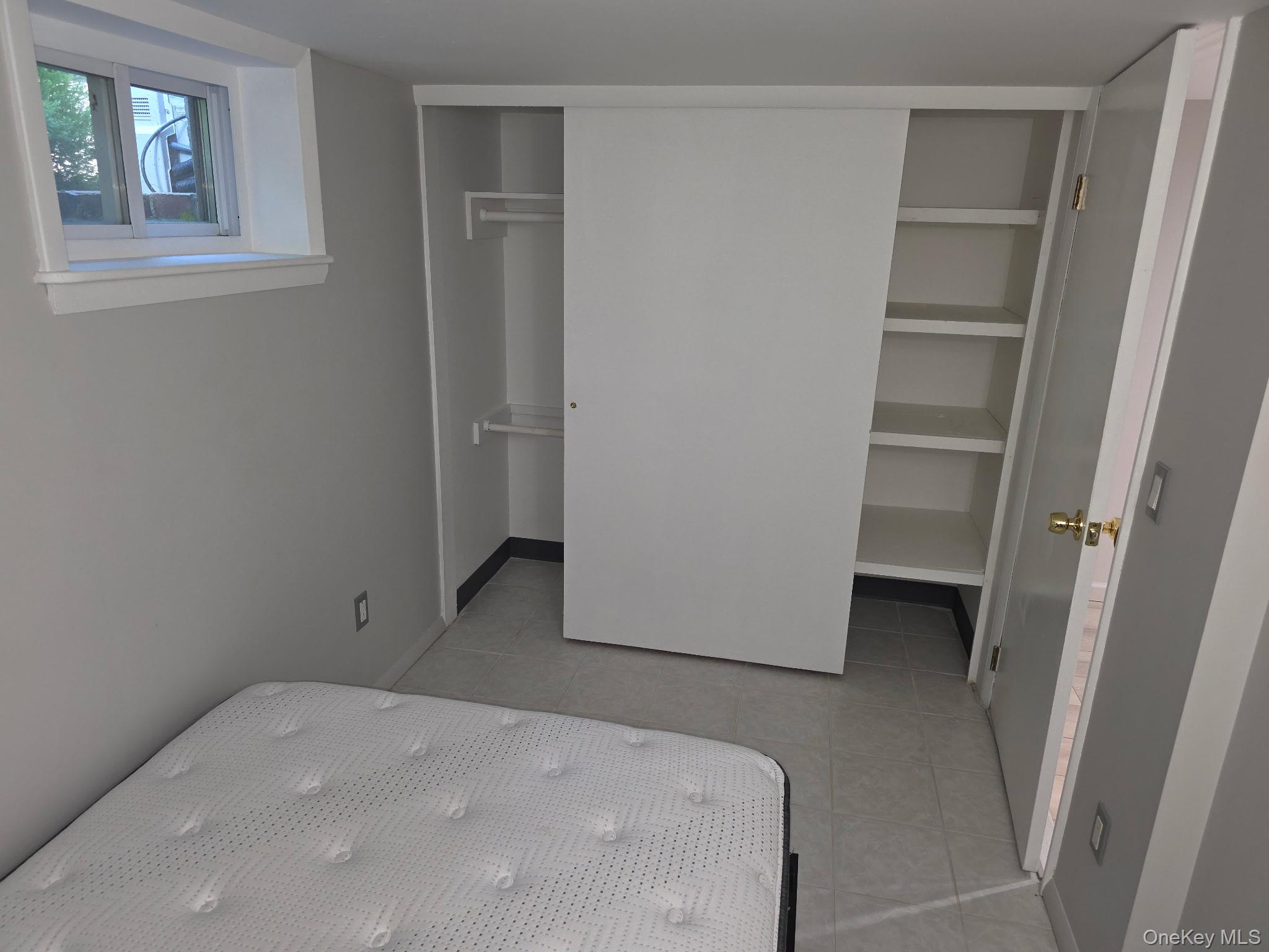 #15 photo, 1260 Little Neck Avenue, ナッソー郡 North Bellmore , NY 11710