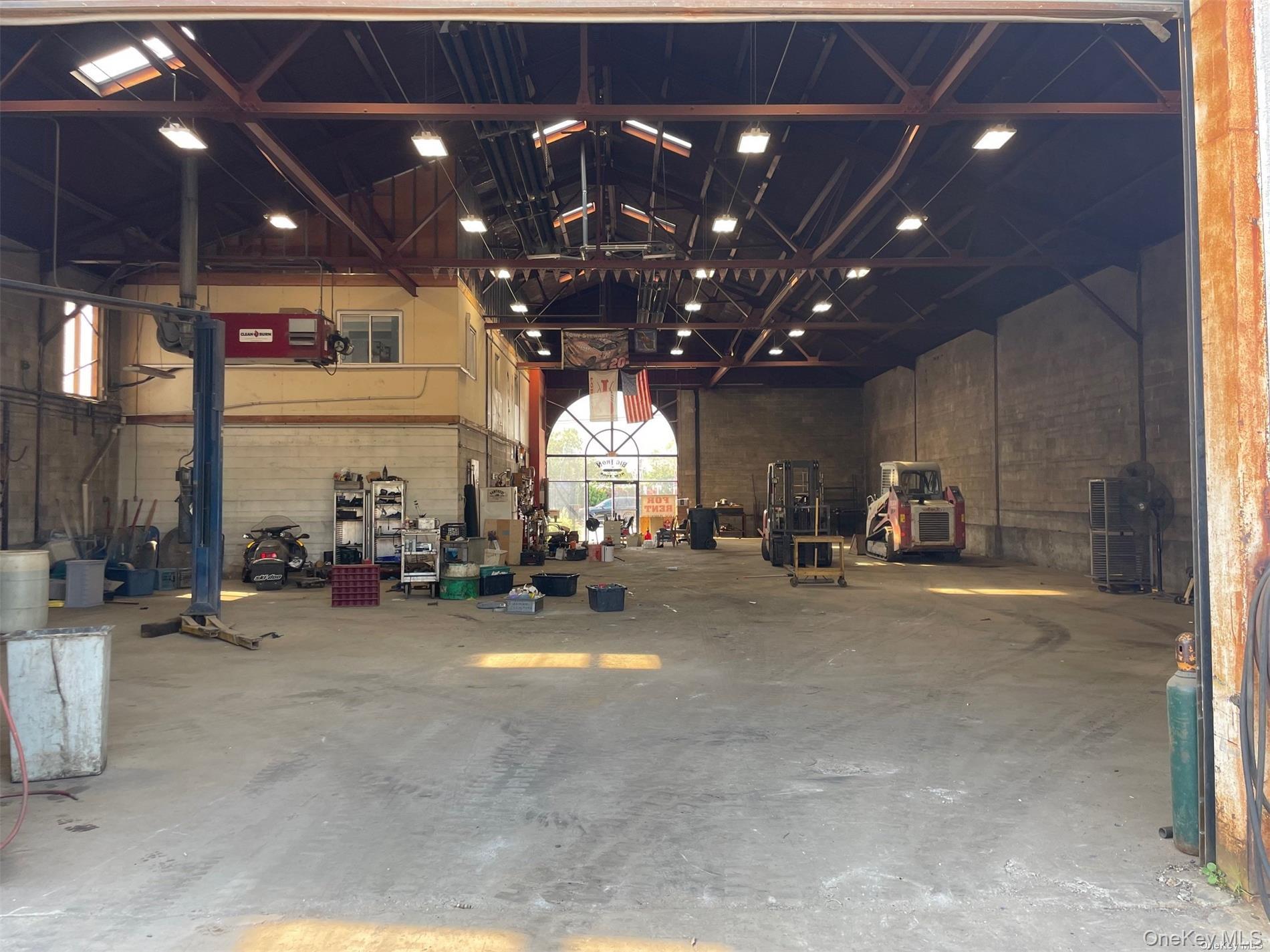 #5 photo, 4 Pettit Place, ナッソー郡 Island Park , NY 11558