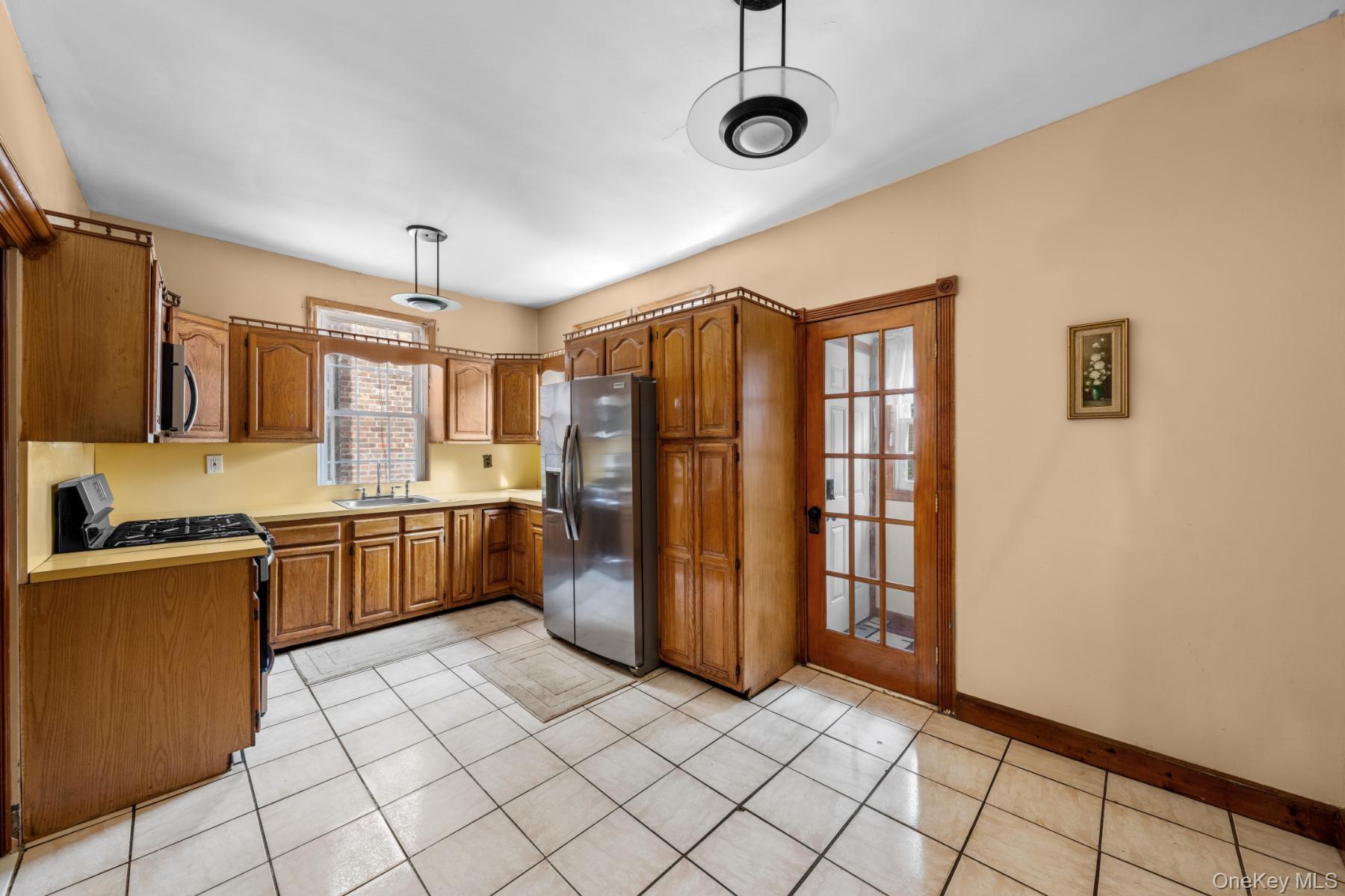 #10 photo, 34 Crosby Avenue, ブルックリン区 Brooklyn , NY 11207