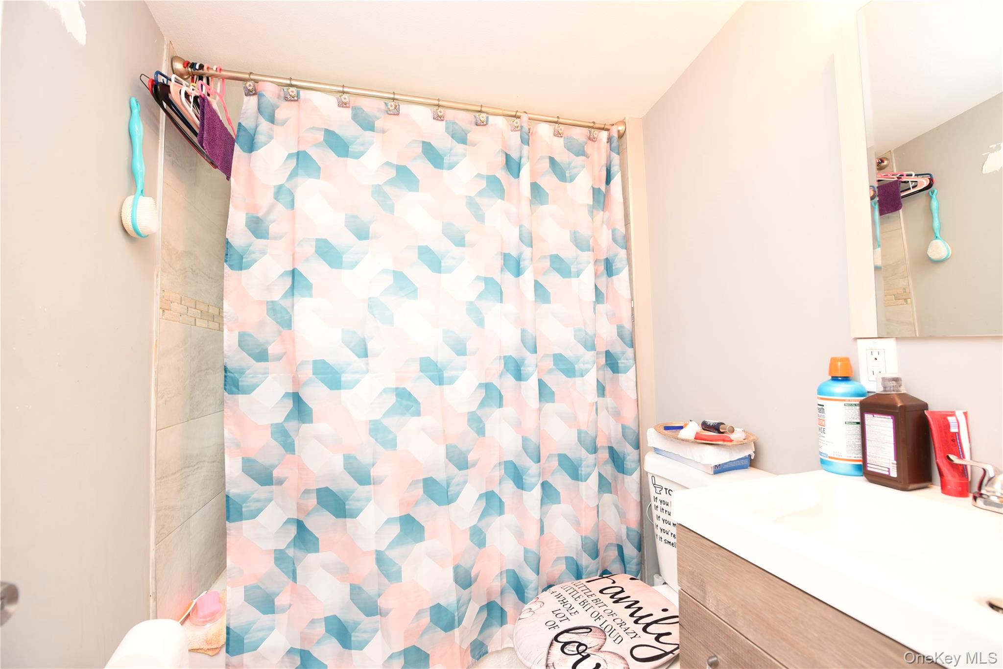 #14 photo, 18 Pennwood Drive, サフォーク郡 Mastic Beach , NY 11951