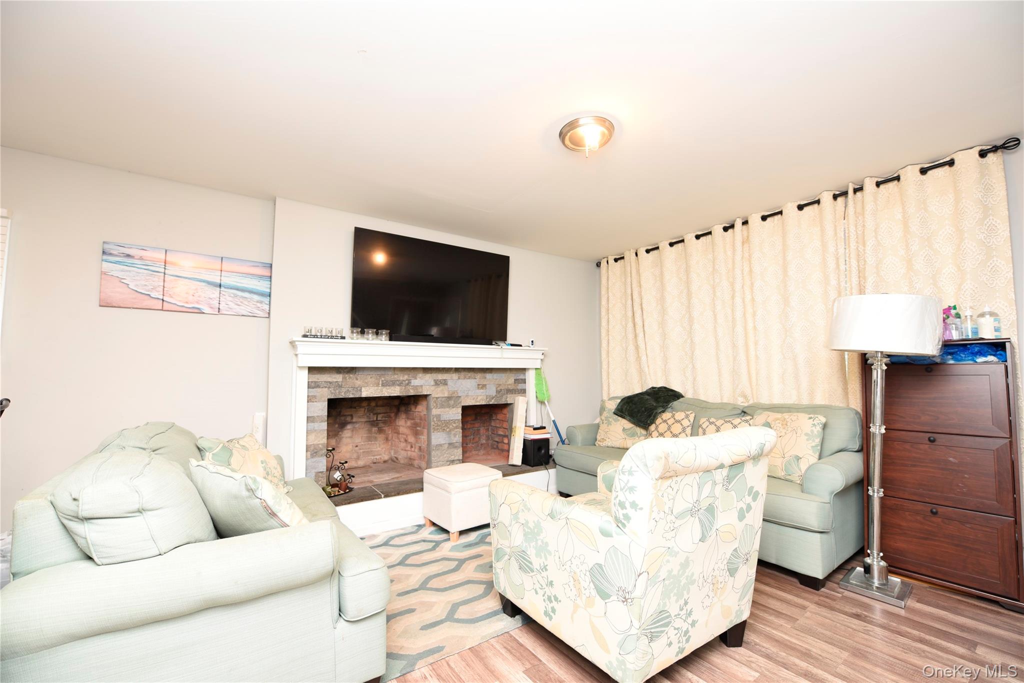 #4 photo, 18 Pennwood Drive, サフォーク郡 Mastic Beach , NY 11951