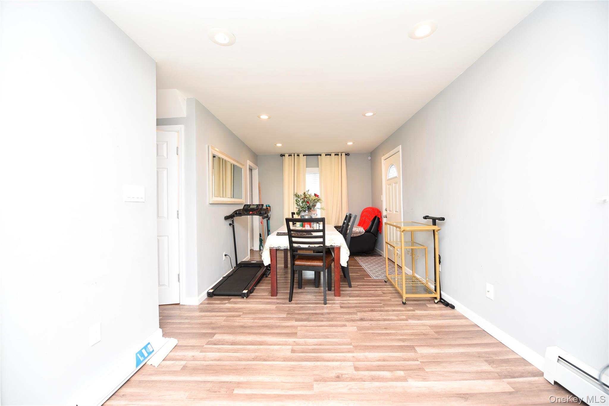 #8 photo, 18 Pennwood Drive, サフォーク郡 Mastic Beach , NY 11951