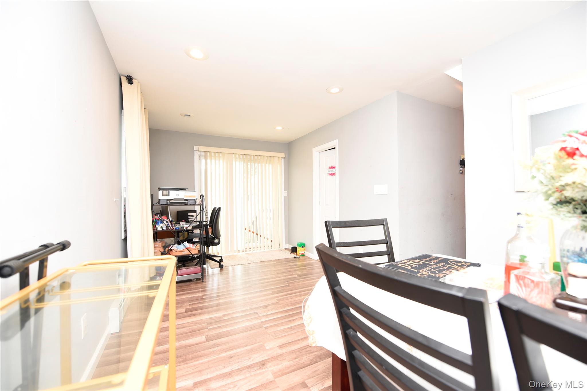 #9 photo, 18 Pennwood Drive, サフォーク郡 Mastic Beach , NY 11951