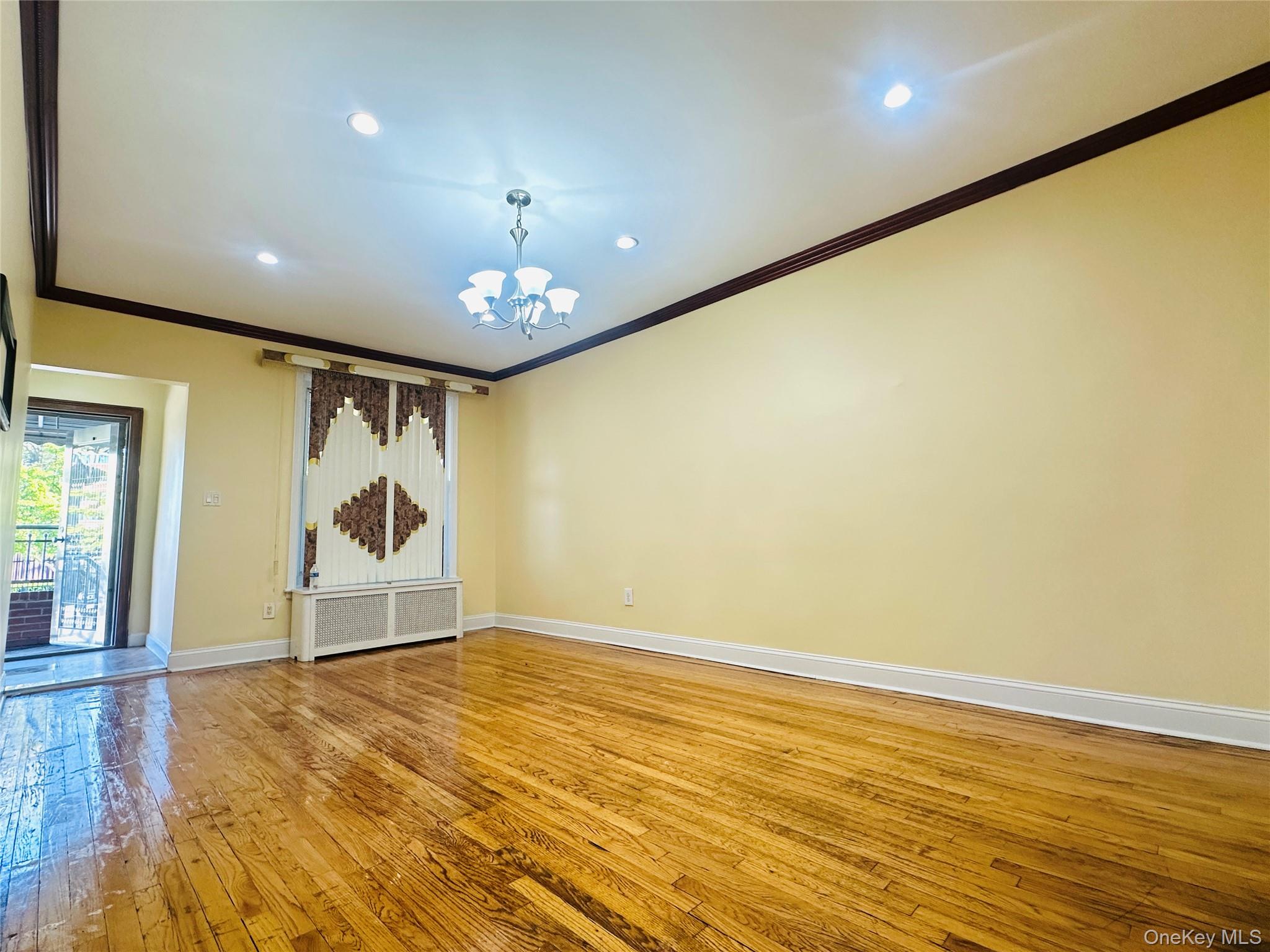 #6 photo, 14570 159th Street, クイーンズ区 Jamaica , NY 11434