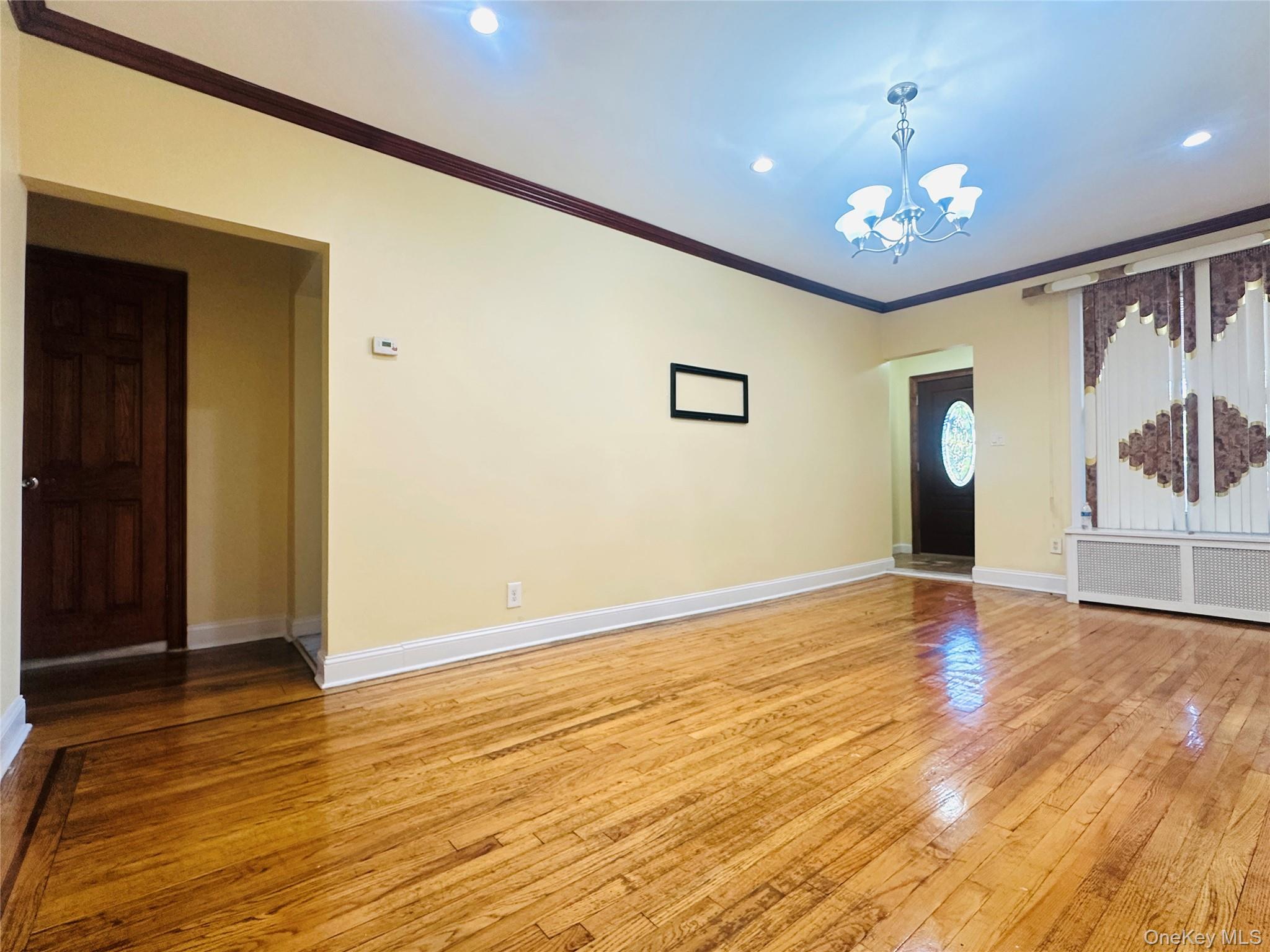 #9 photo, 14570 159th Street, クイーンズ区 Jamaica , NY 11434