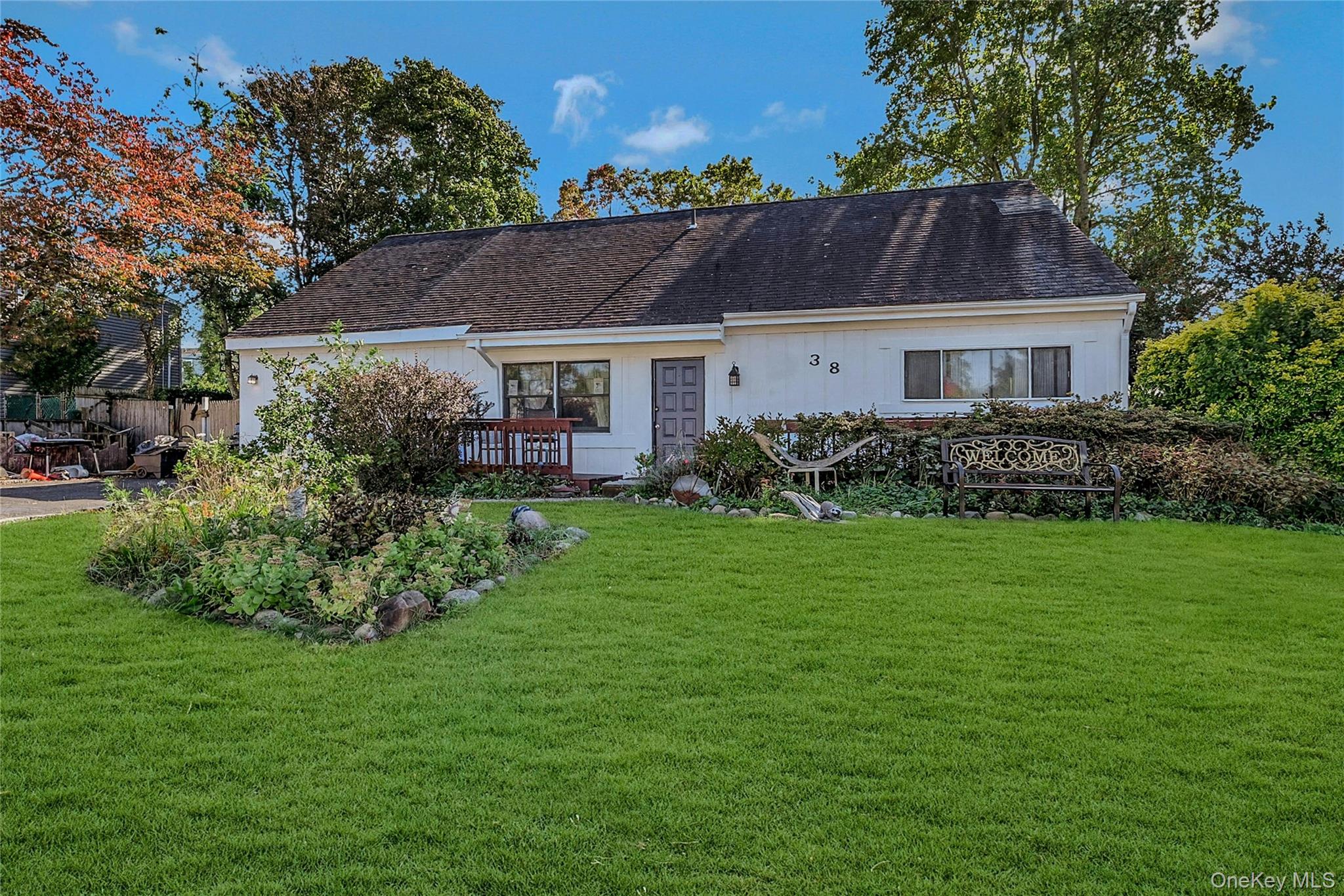 #1 photo, 38 Clymer Street, सफ़ोक काउंटी Port Jefferson Station , NY 11776