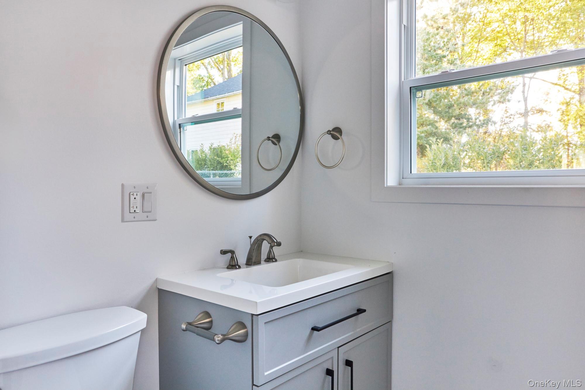 #11 photo, 105 E Market Street, Rhinebeck , NY 12572