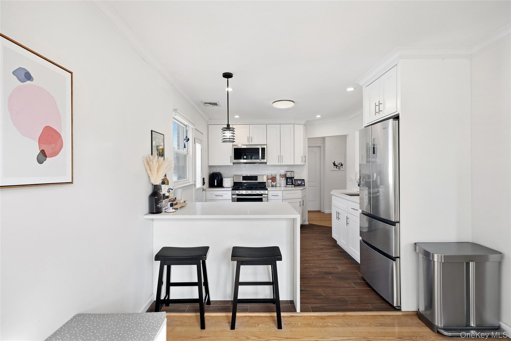 #11 photo, 700 Covert Avenue, ナッソー郡 New Hyde Park , NY 11040