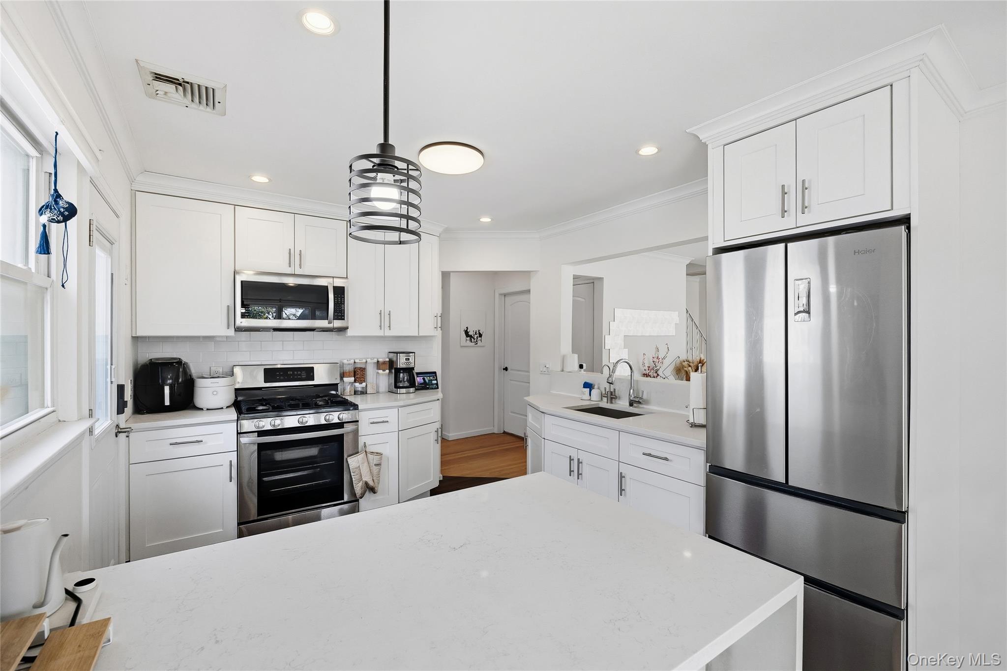 #12 photo, 700 Covert Avenue, ナッソー郡 New Hyde Park , NY 11040