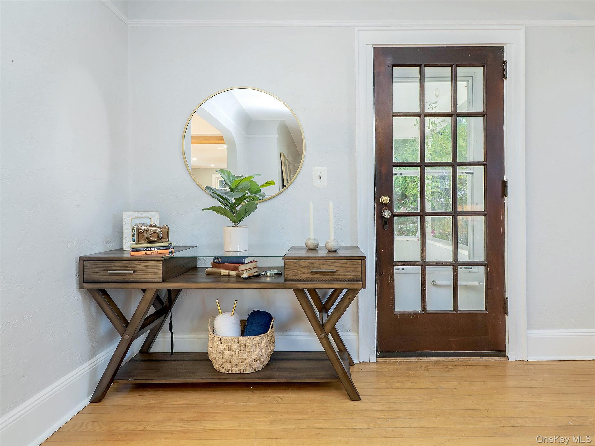 #14 photo, 16 Avenue A, ナッソー郡 Port Washington , NY 11050