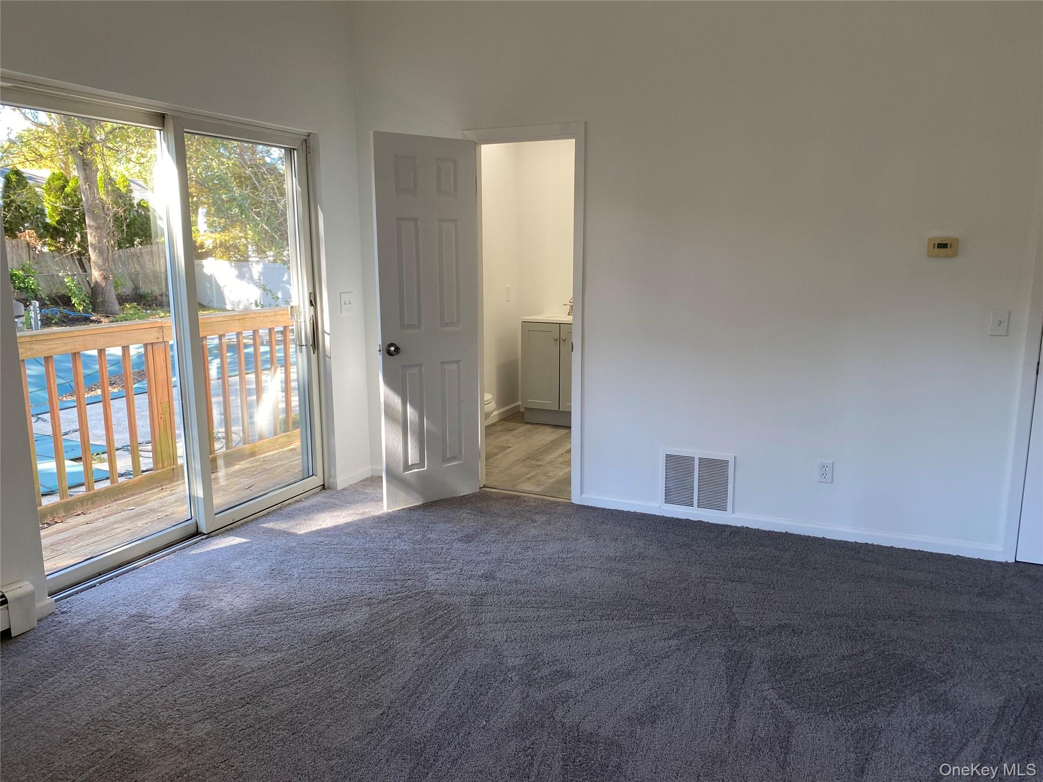 #16 photo, 7 Filmore Avenue, サフォーク郡 Coram , NY 11727