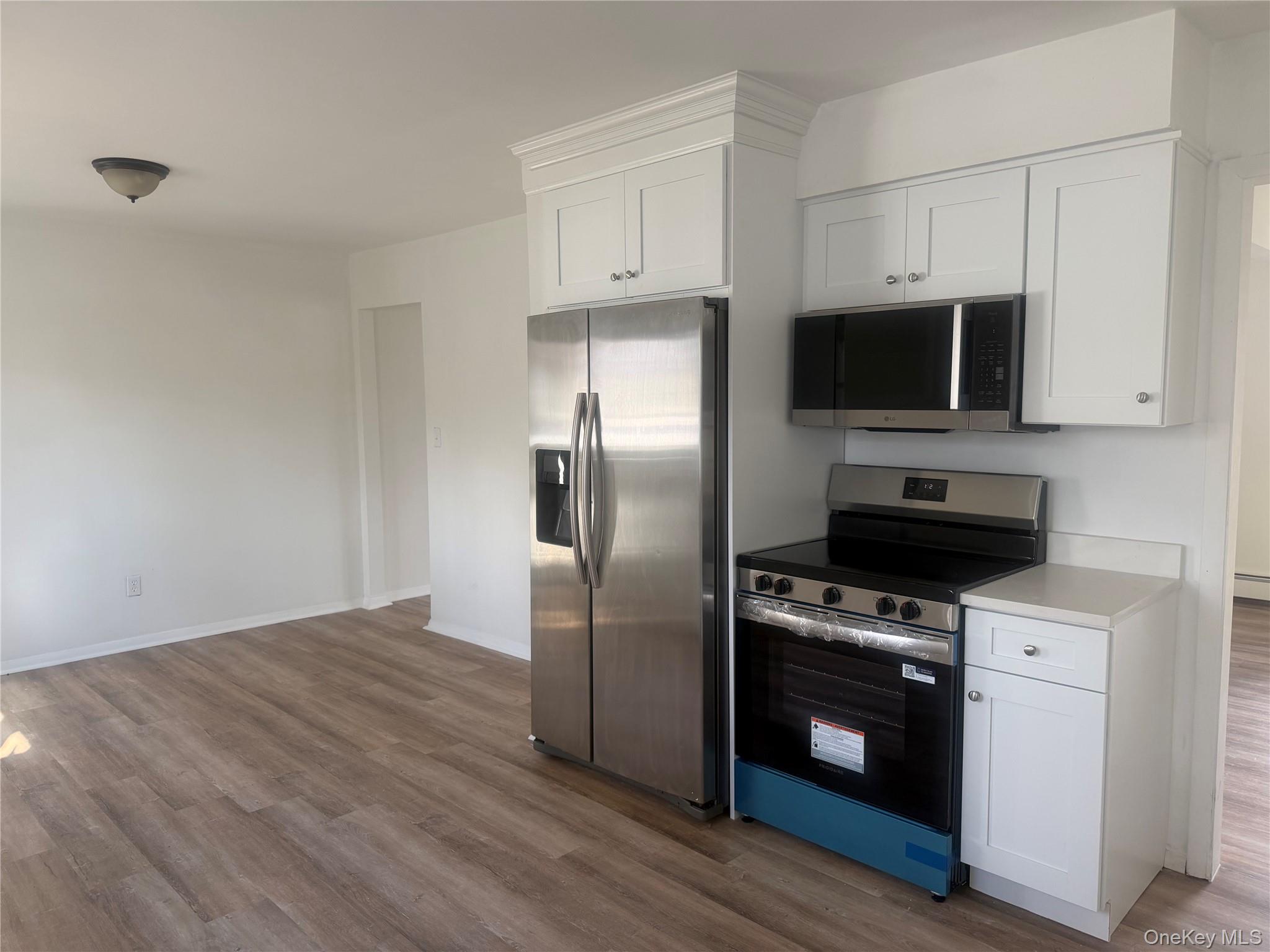 #8 photo, 7 Filmore Avenue, サフォーク郡 Coram , NY 11727